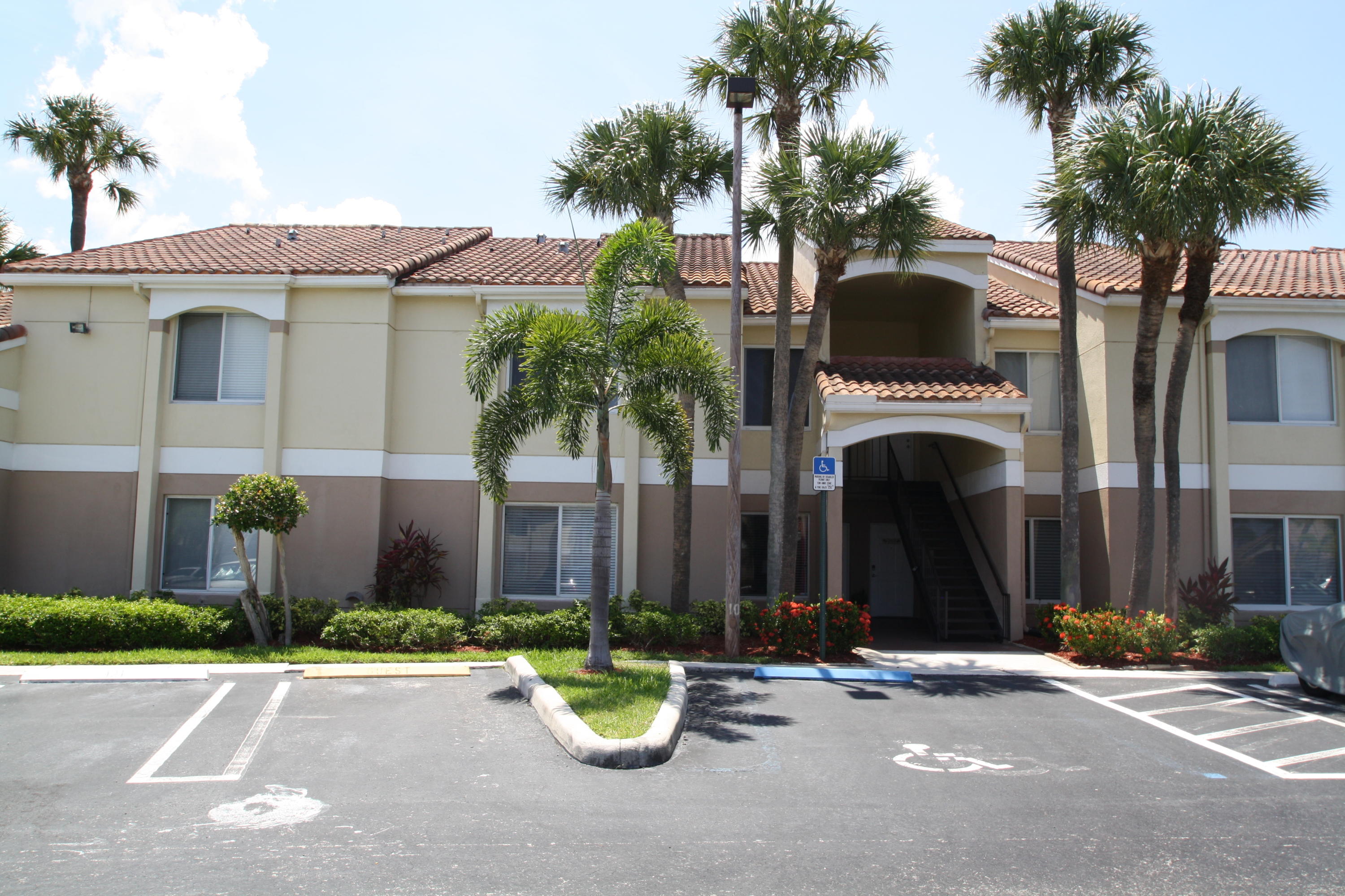 2BR – Condominium at 815 W Boynton Beach Boulevard #10-203