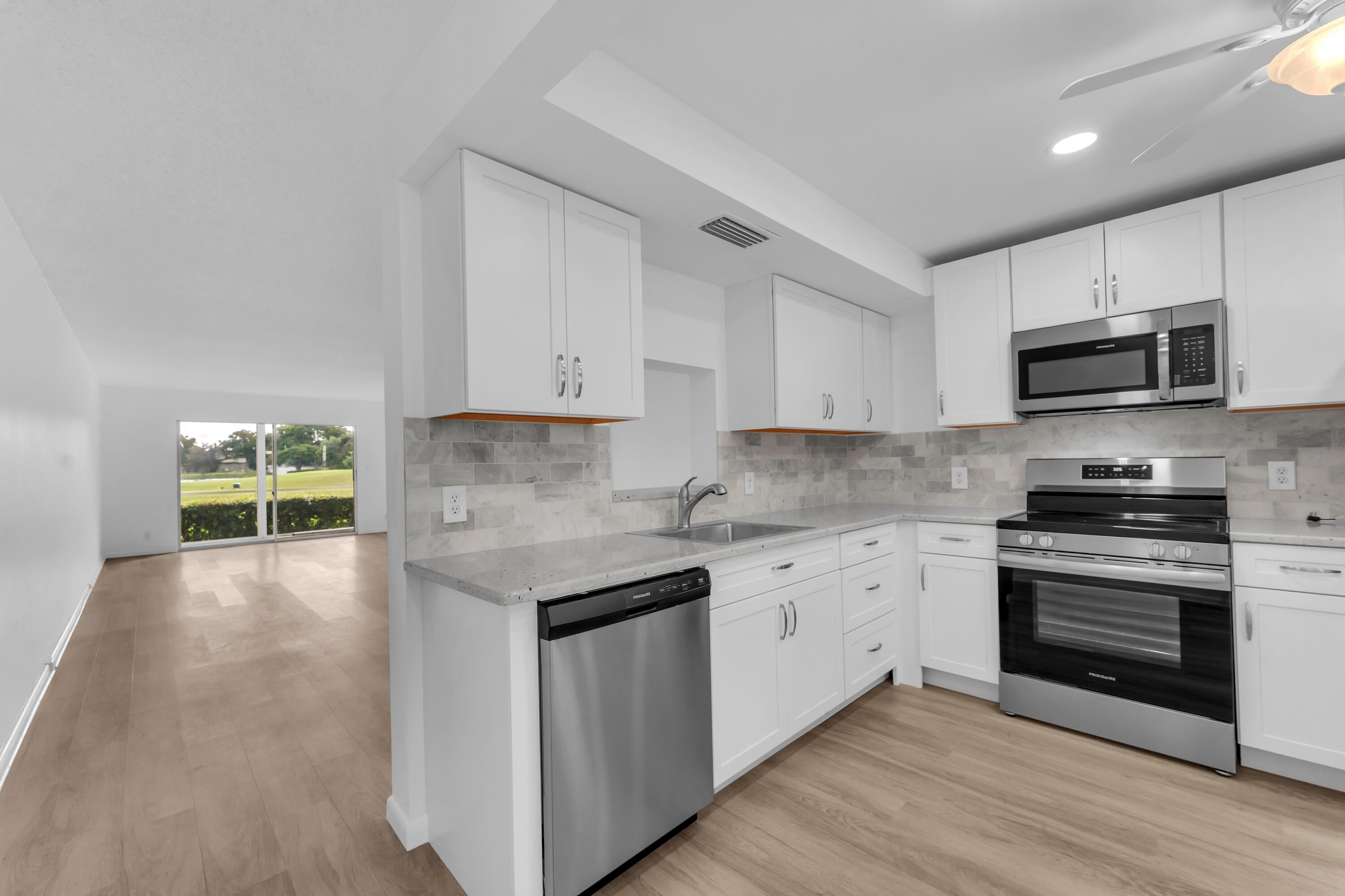 2BR – Condominium at 3003 Portofino Isle #K1
