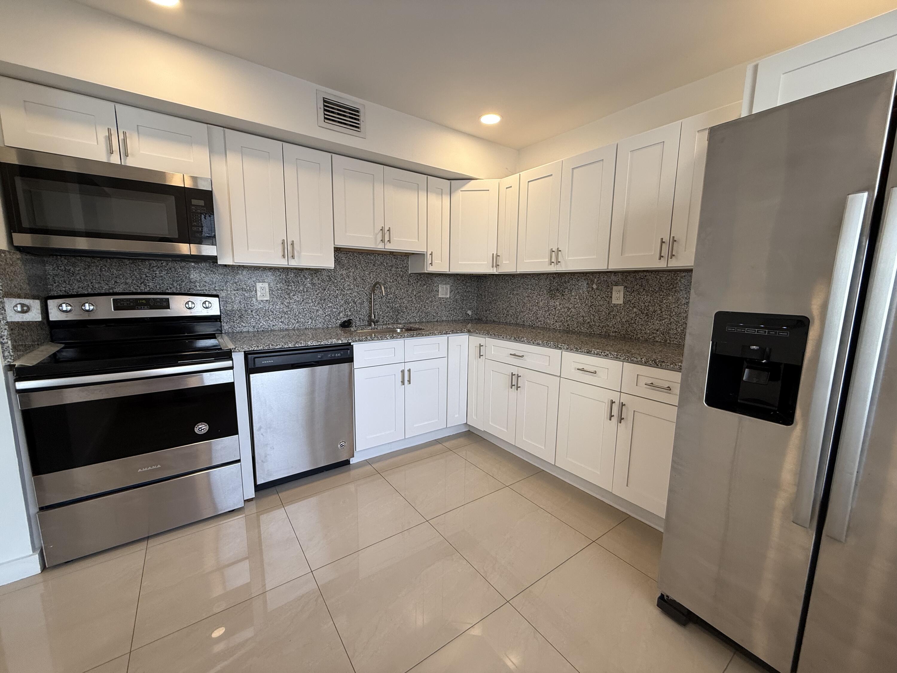 1BR – Condominium at 514 Piedmont K