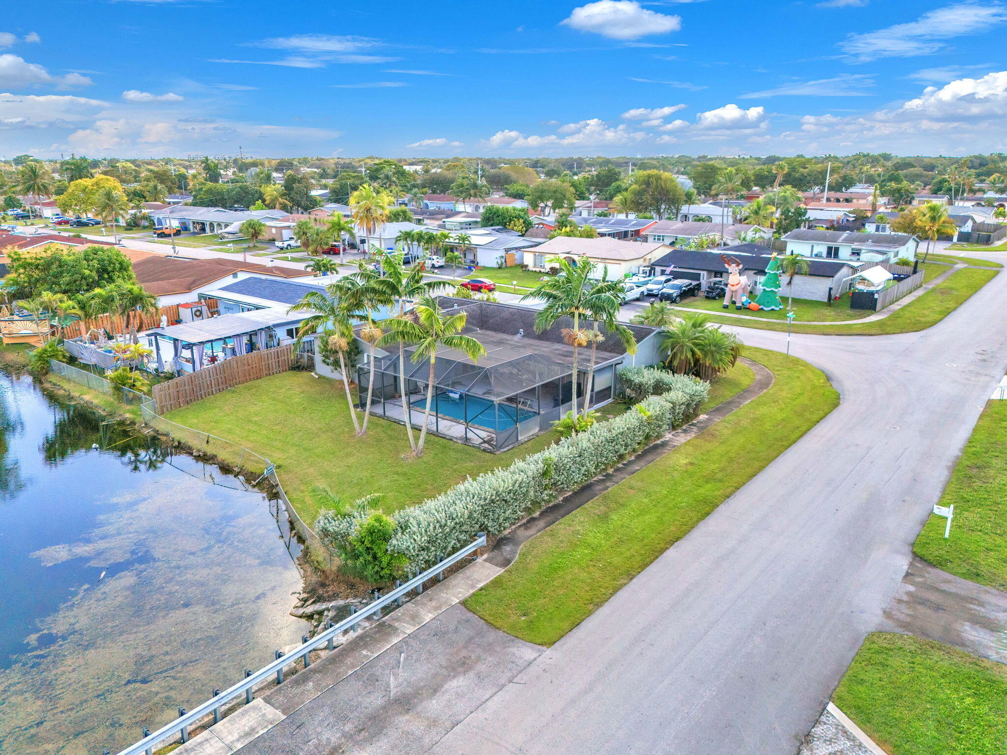 4BR – SingleFamilyResidence at 9371 NW 24th Court