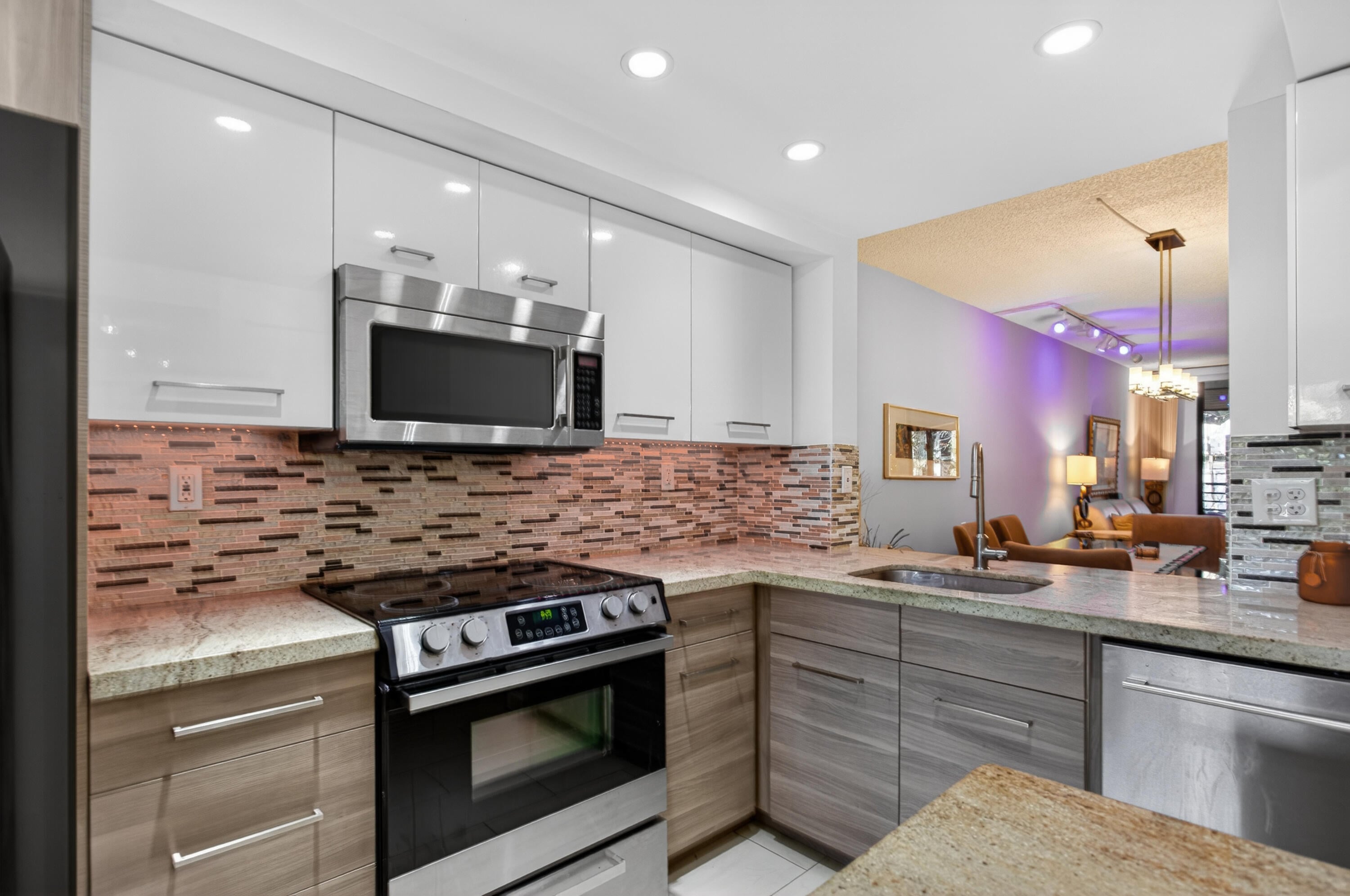 2BR – Condominium at 7547 NW 79th Avenue #212