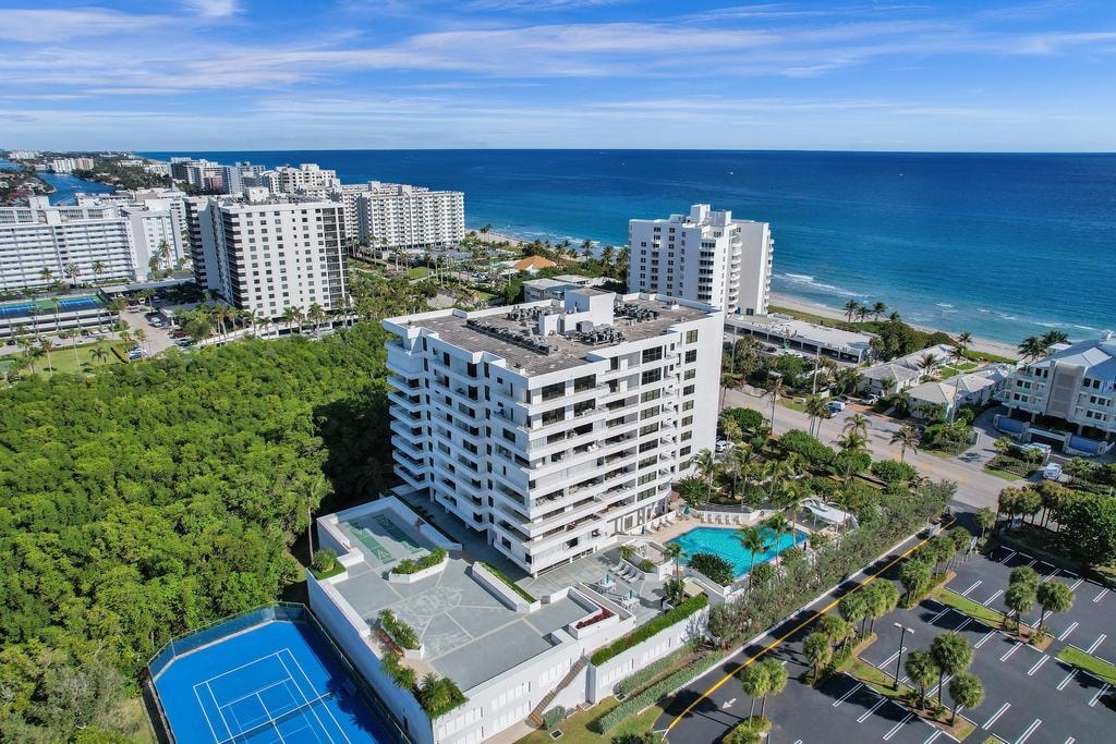 3BR – Condominium at 3450 S Ocean Boulevard #306