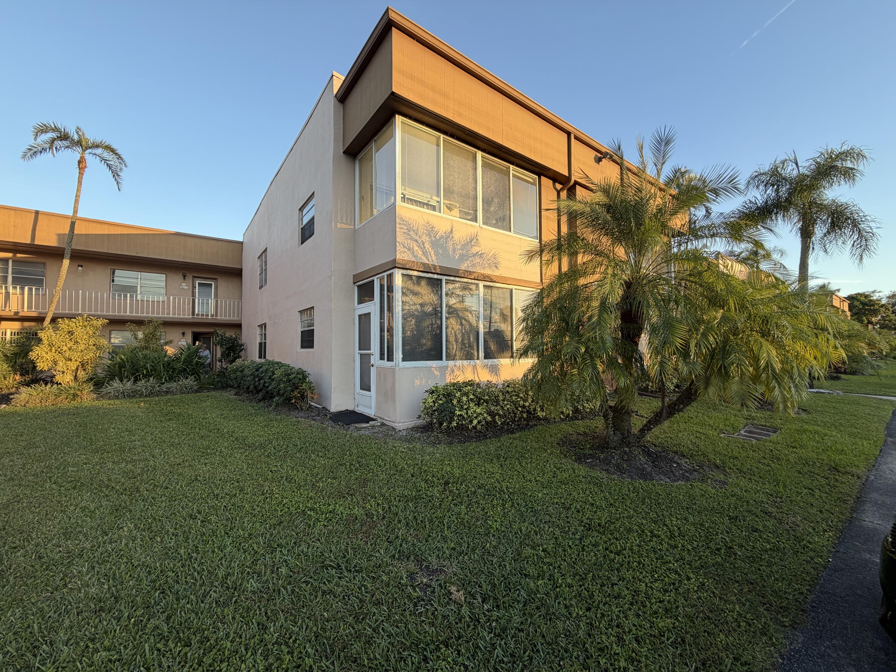 1BR – Condominium at 7 Flanders A