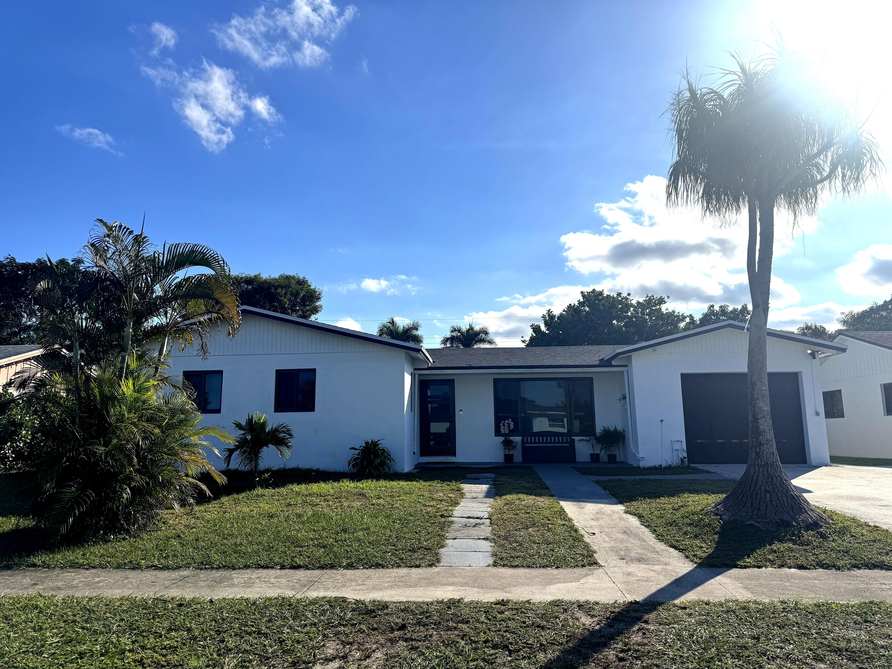 3BR – SingleFamilyResidence at 4170 Sussex Avenue