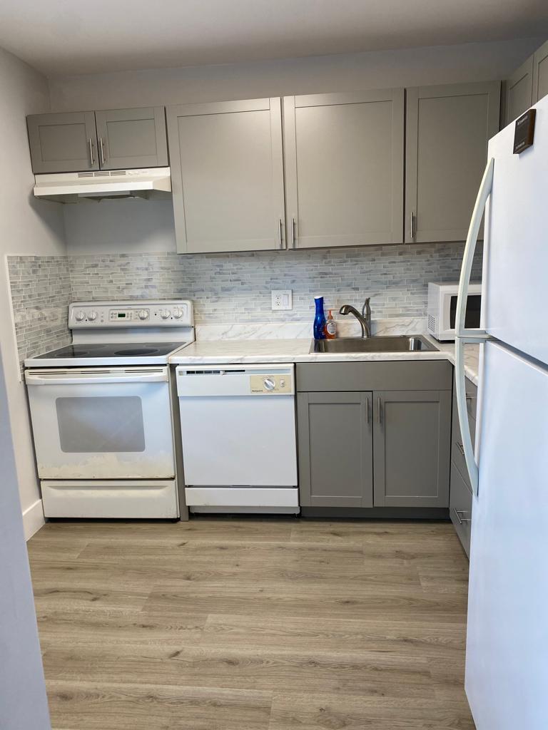 2BR – Condominium at 19 Abbey Lane #206
