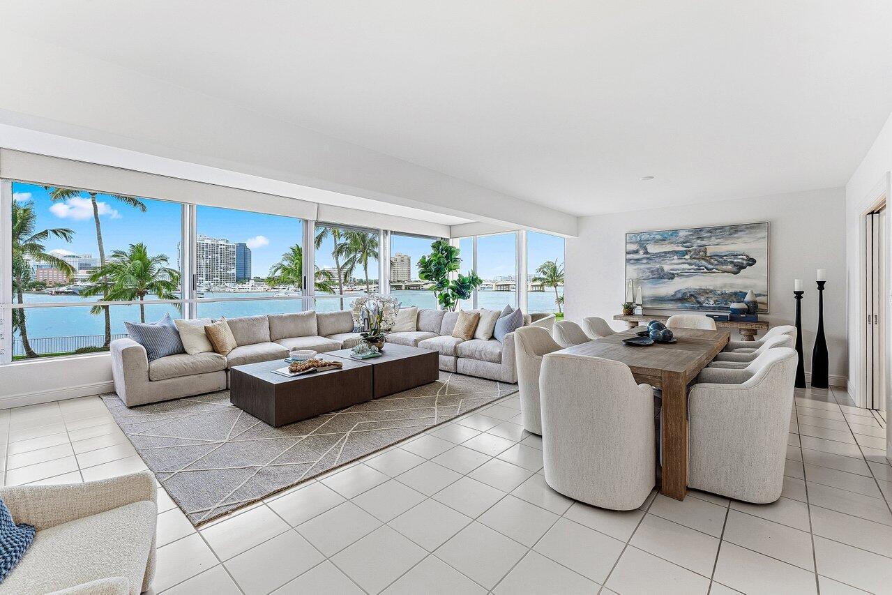 3BR – Condominium at 44 Cocoanut Row #120b