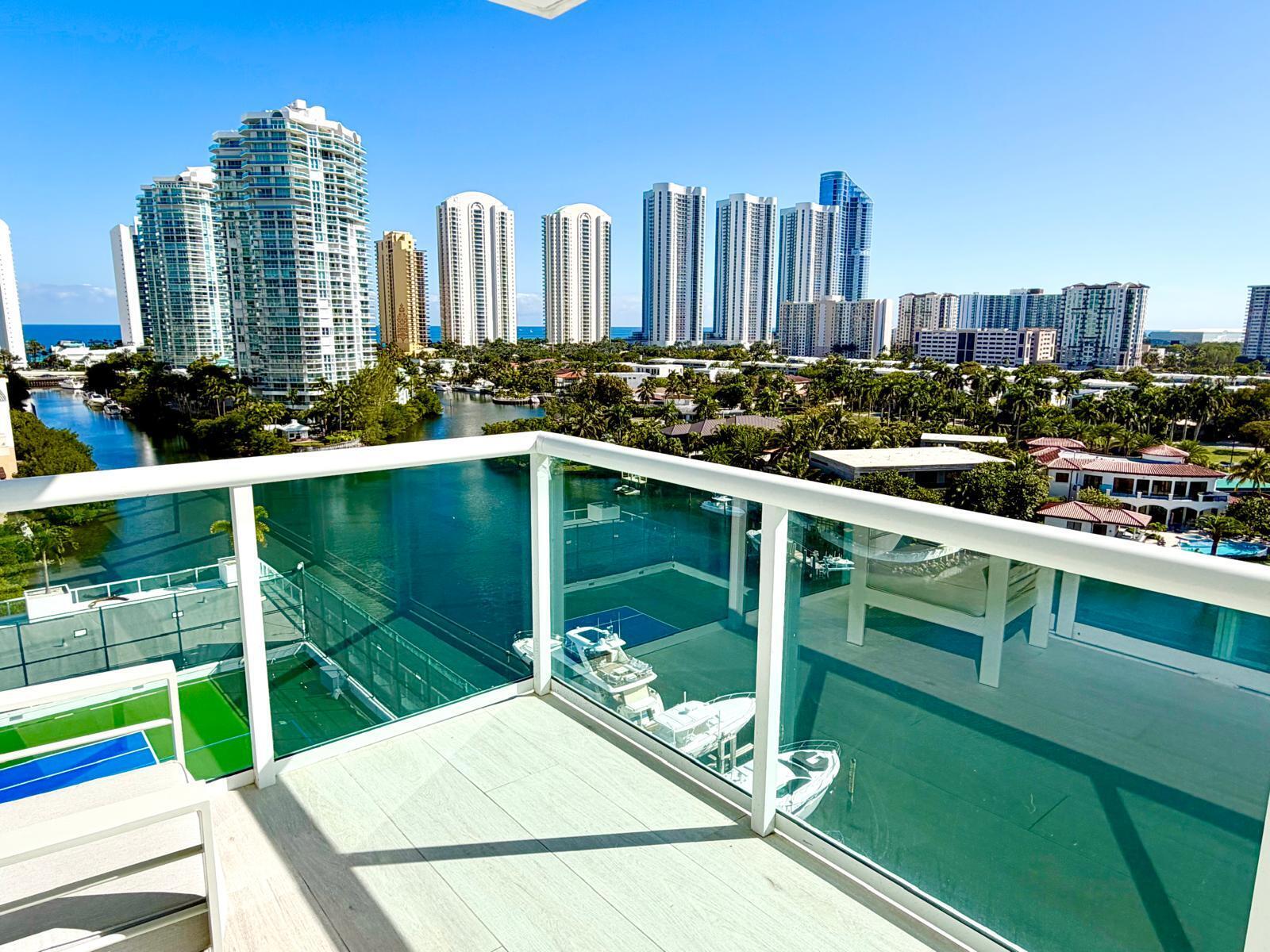 3BR – Condominium at 400 Sunny Isles Boulevard #1022