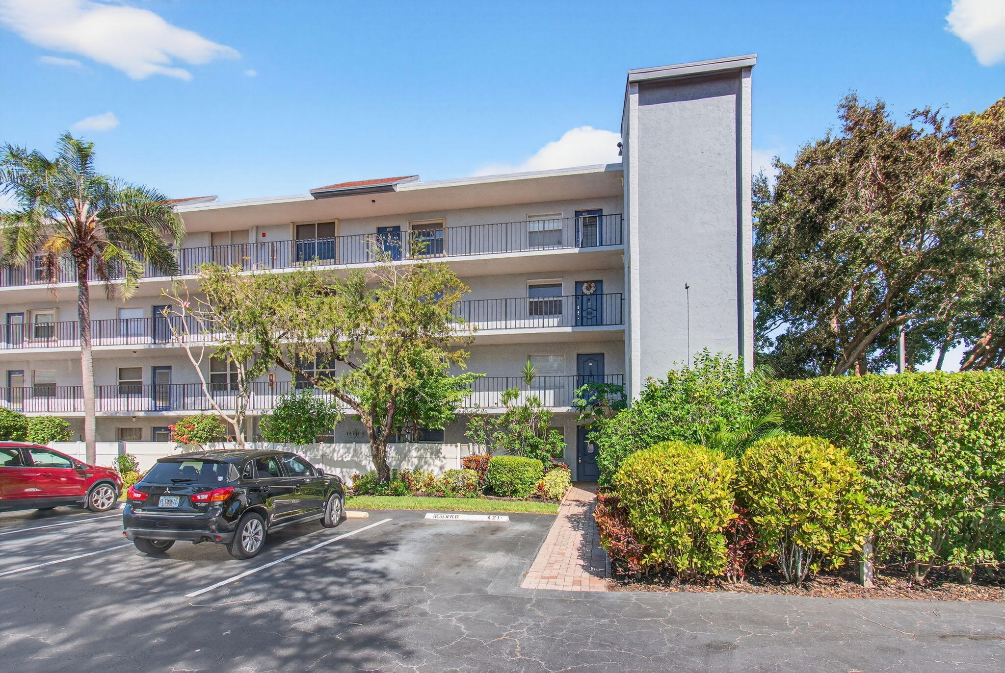 2BR – Condominium at 14701 Cumberland Drive #1080