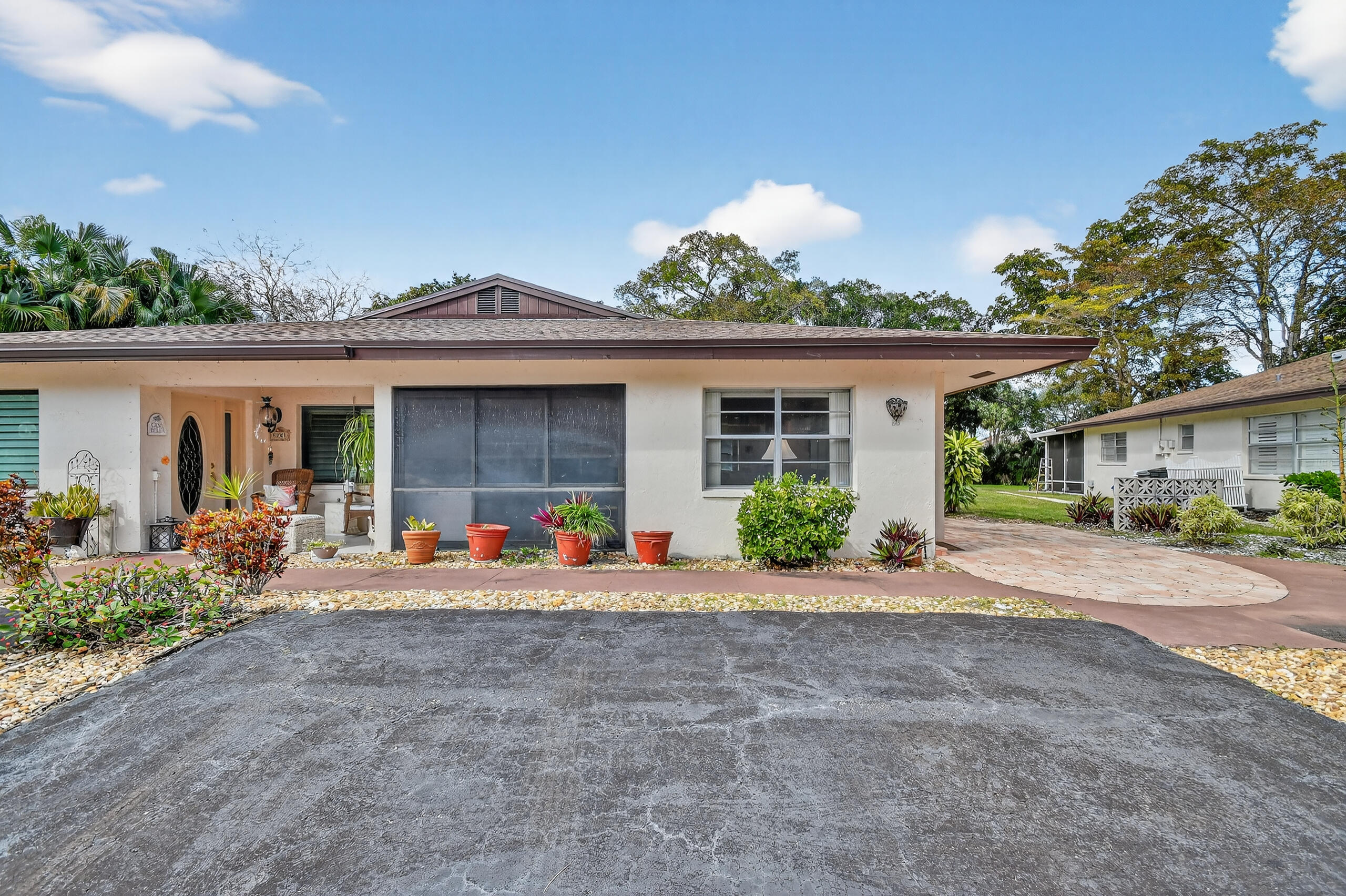 2BR – RES at 5199 Rose Hill Drive