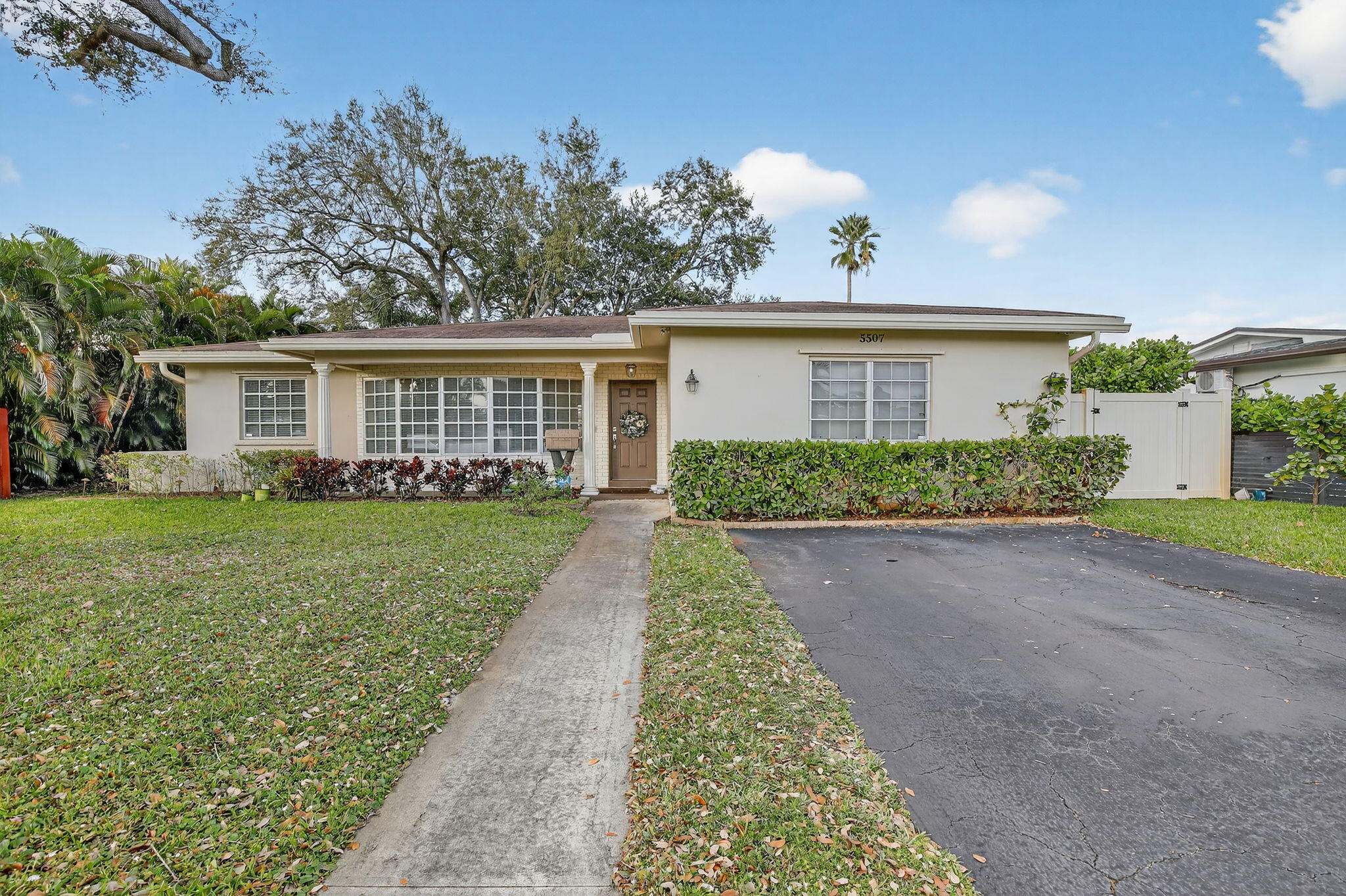 4BR – SingleFamilyResidence at 5507 Mckinley Street