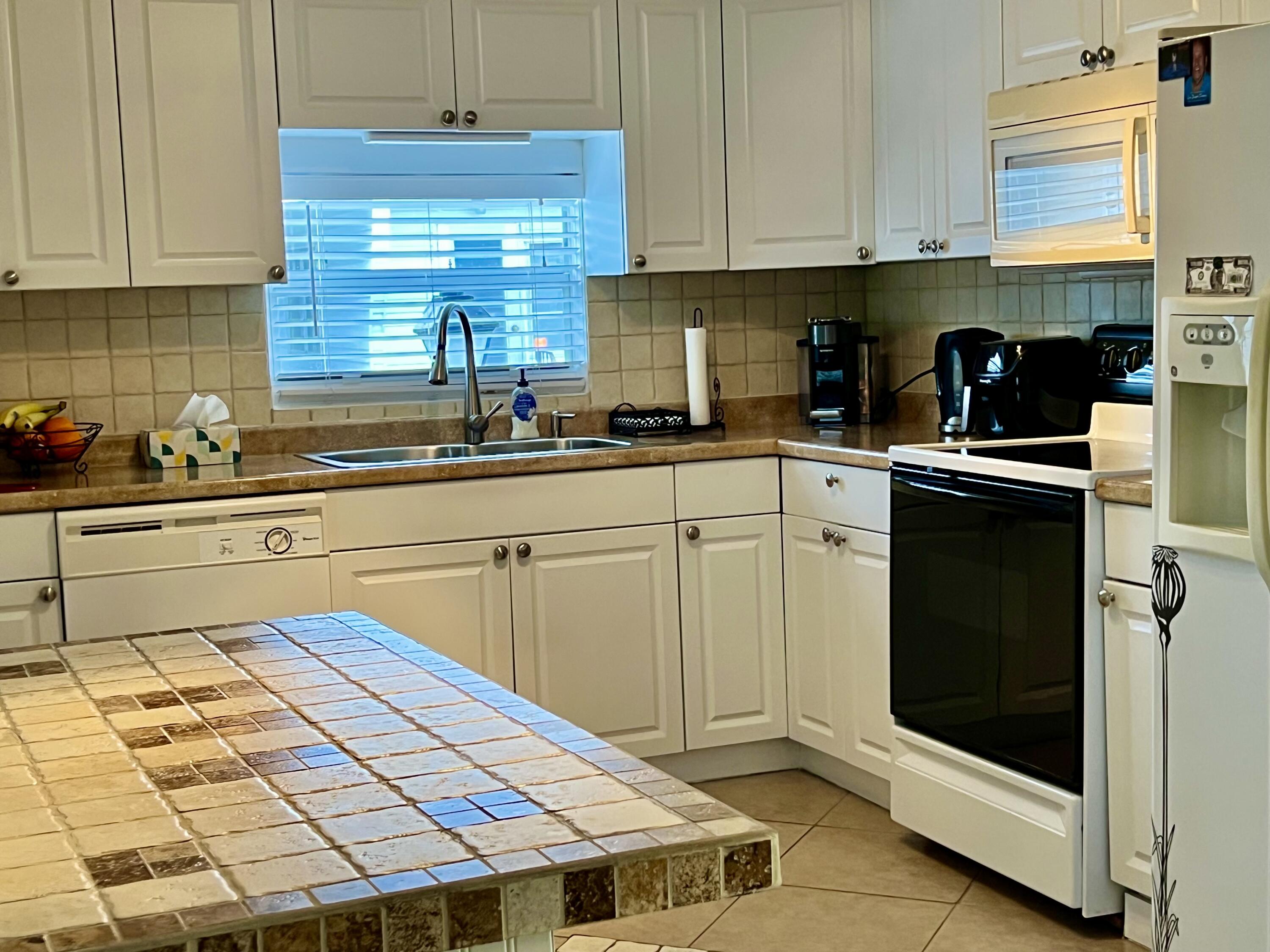 2BR – ManufacturedHome at 3325 Street Street