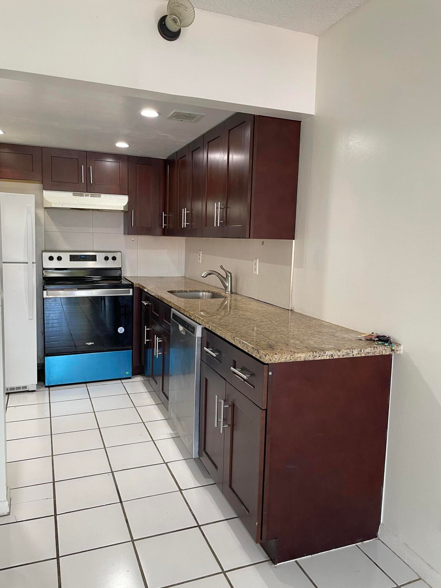 2BR – Condominium at 636 NW 13th Street #0380