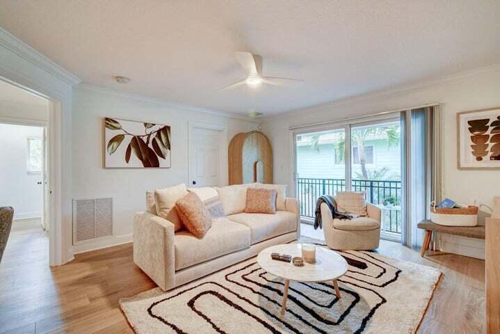 2BR – Apartment at 45 SE 7th Avenue #8