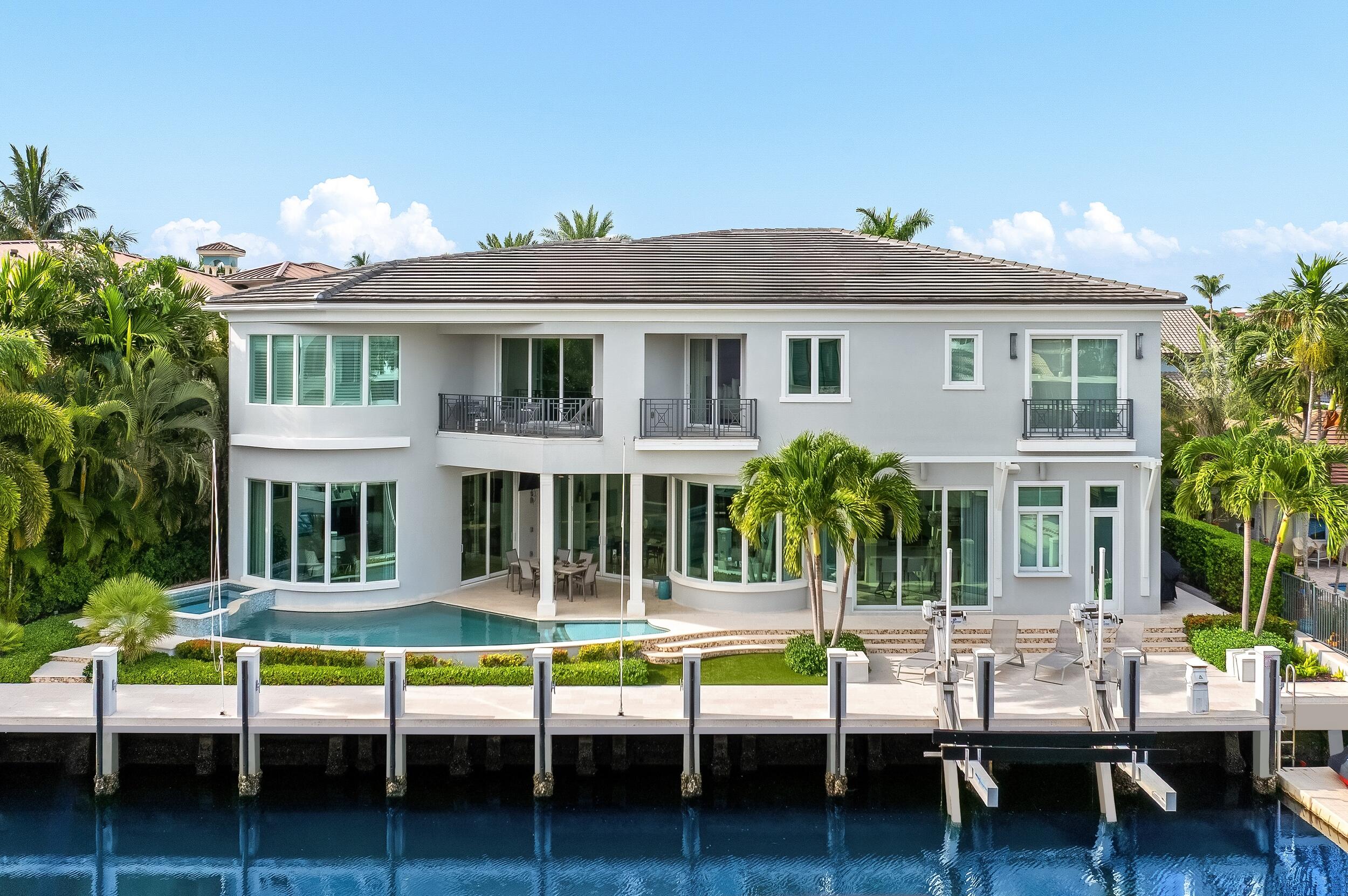6BR – SingleFamilyResidence at 863 Enfield Street