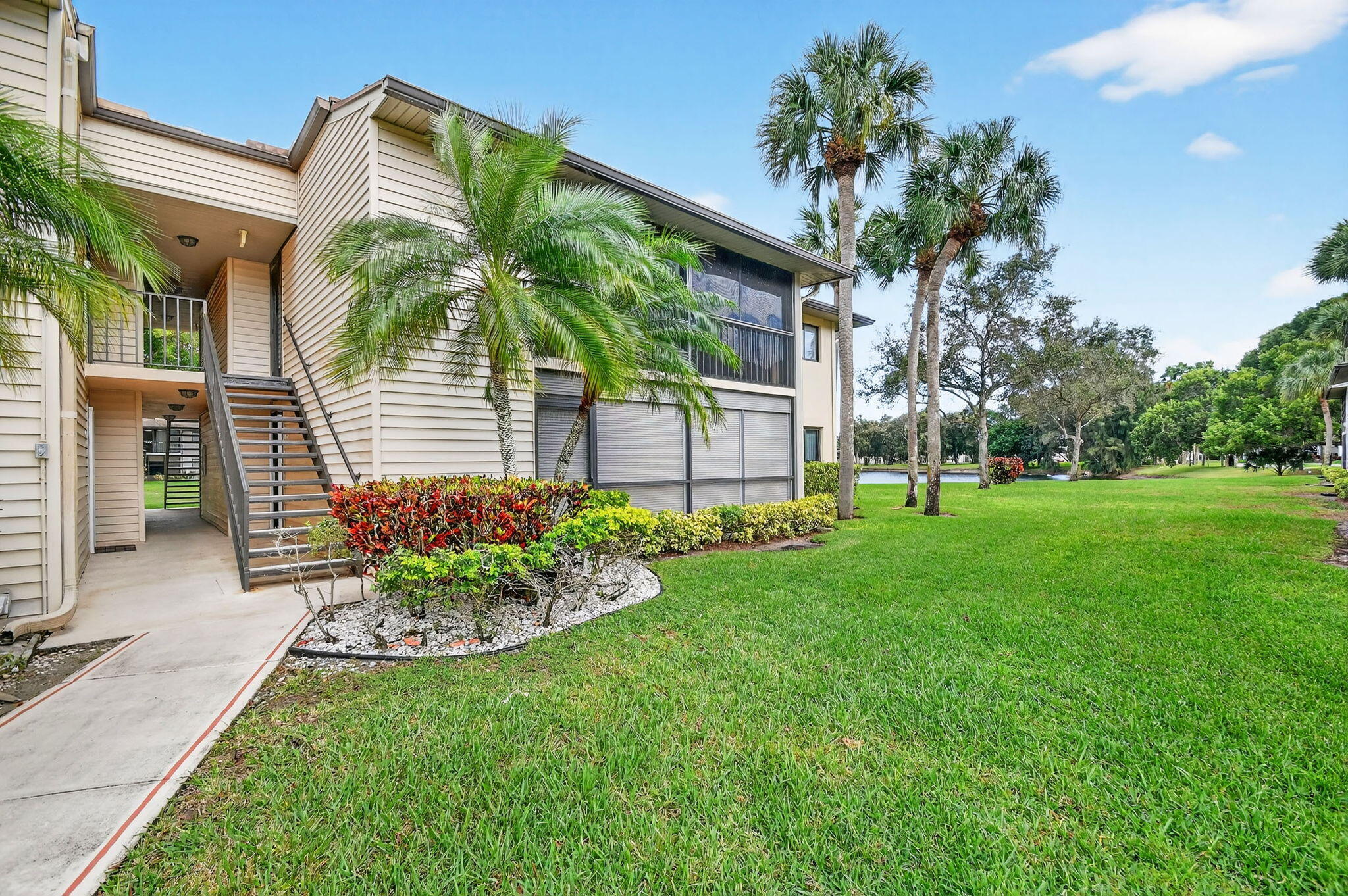 1BR – Condominium at 15488 Lakes Of Delray Boulevard #207