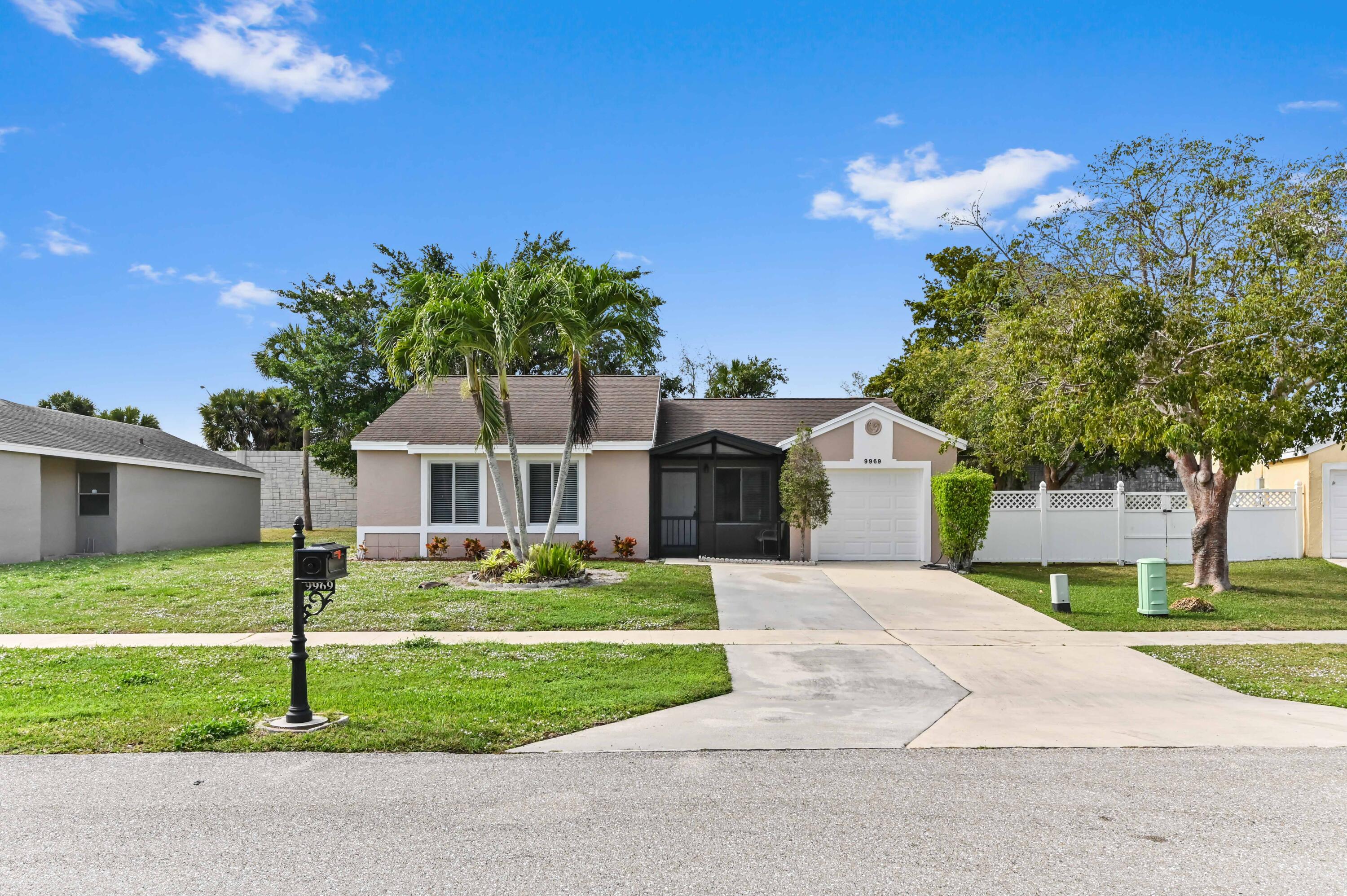 3BR – SingleFamilyResidence at 9969 Robins Nest Road
