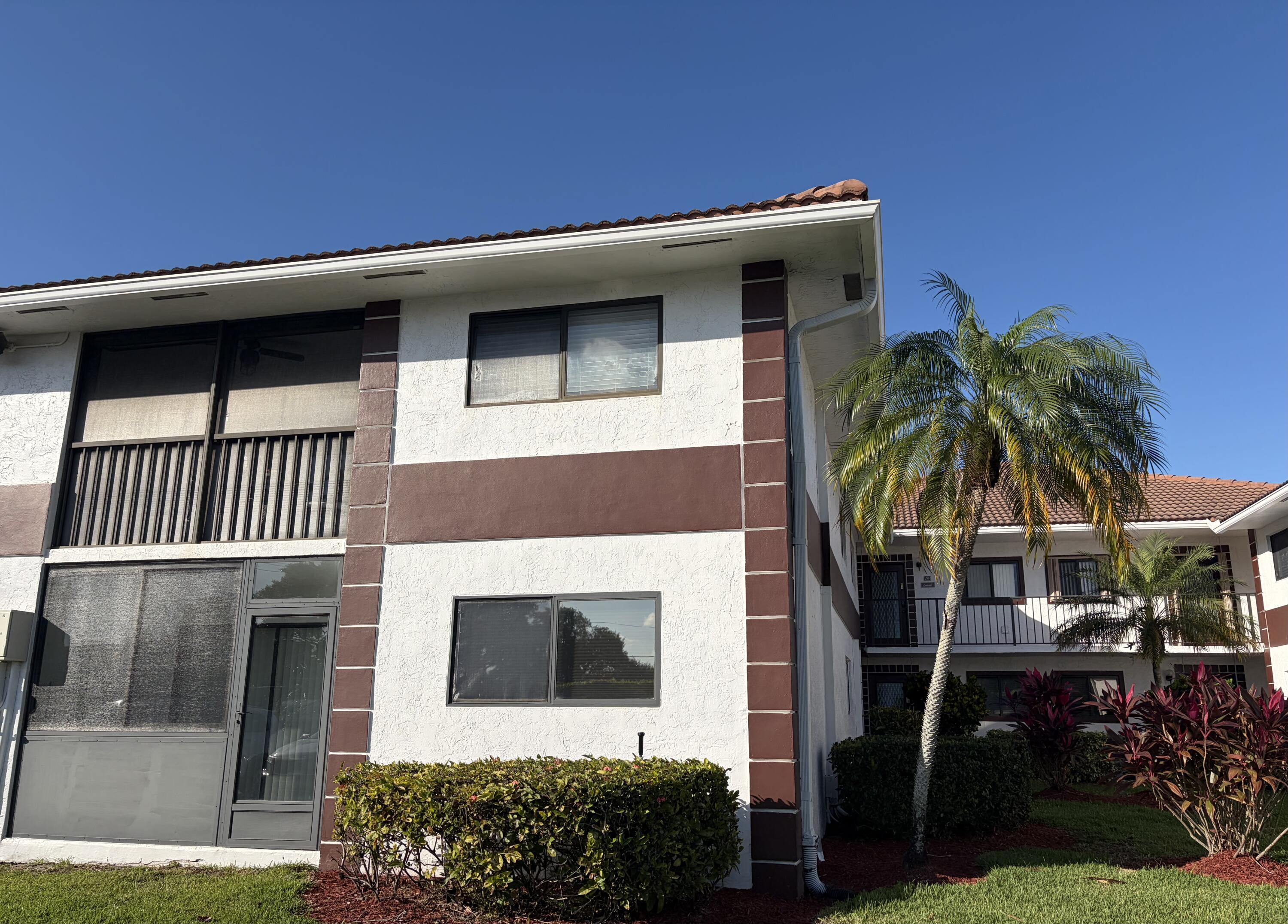 2BR – Condominium at 15451 Pembridge Drive #217