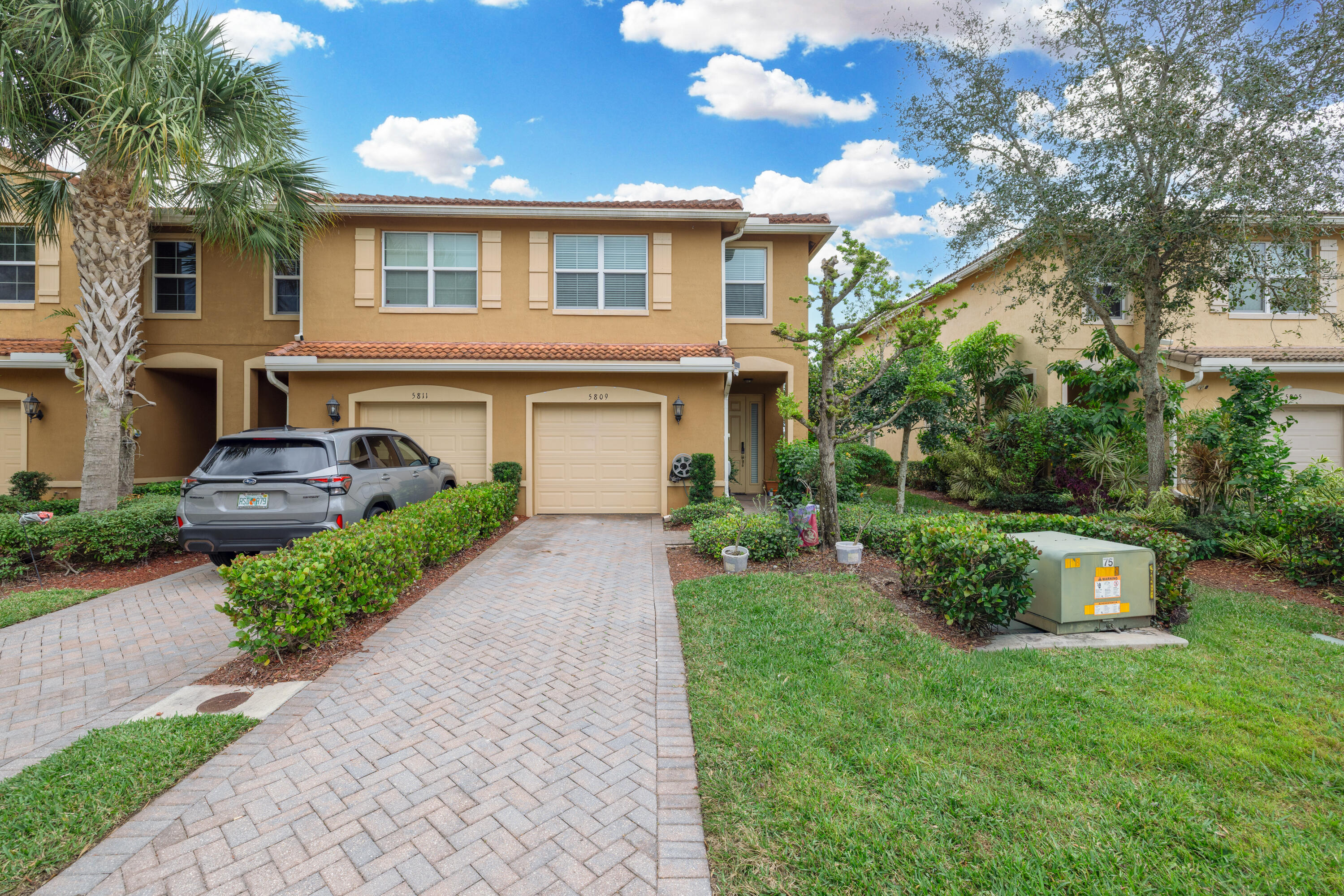 3BR – Townhouse at 5809 Monterra Club Drive