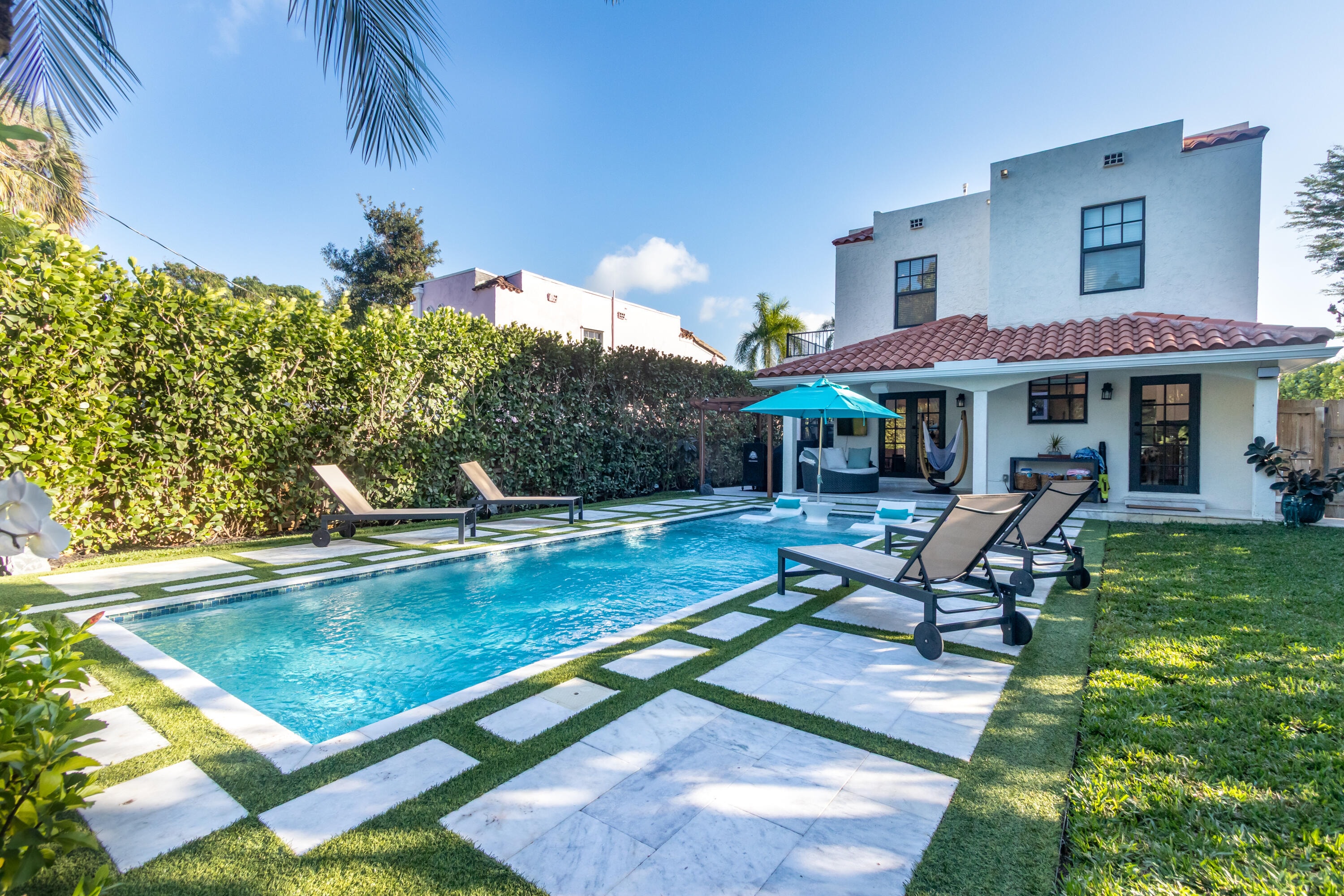 3BR – SingleFamilyResidence at 823 38th Street