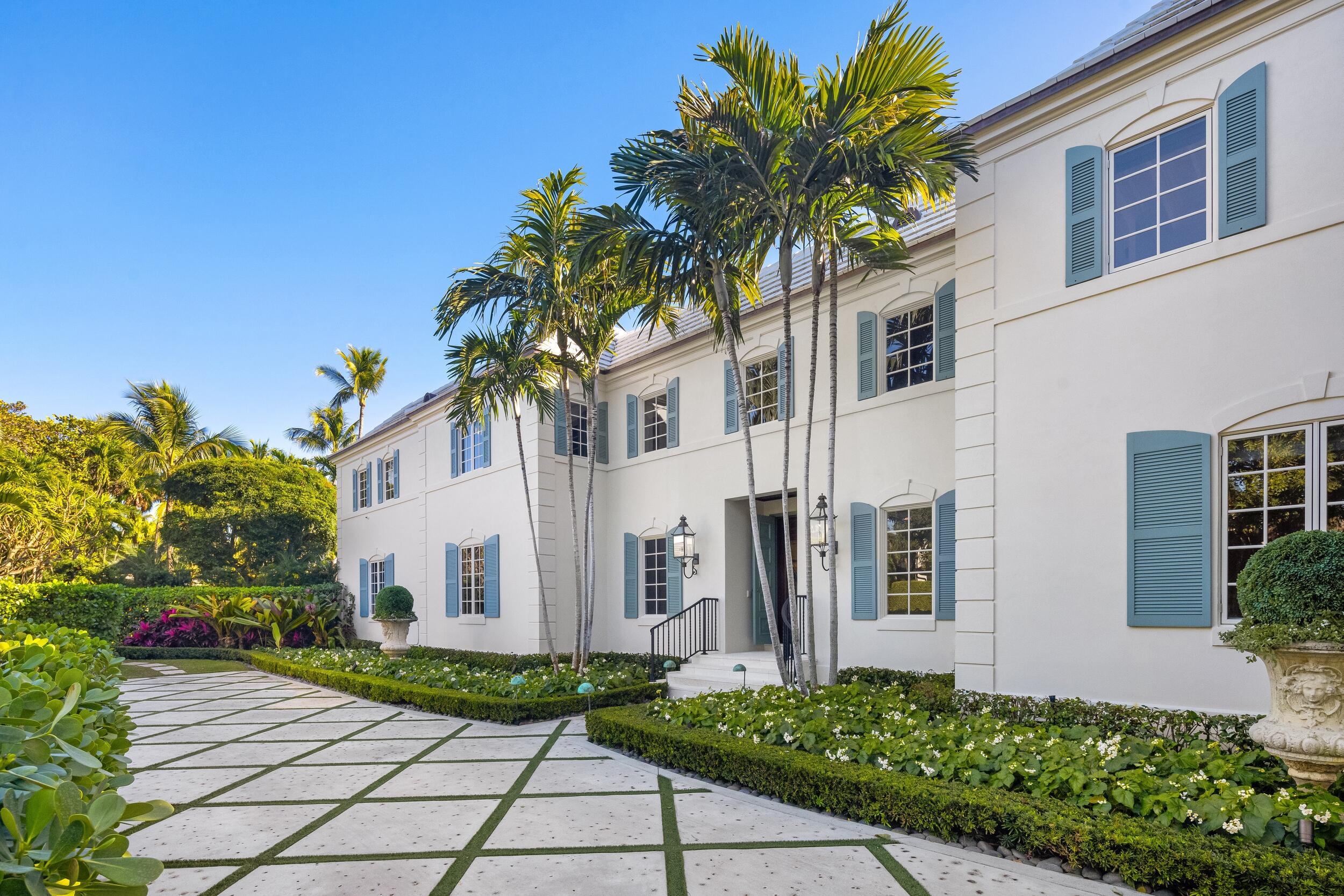 7BR – SingleFamilyResidence at 9 Via Vizcaya