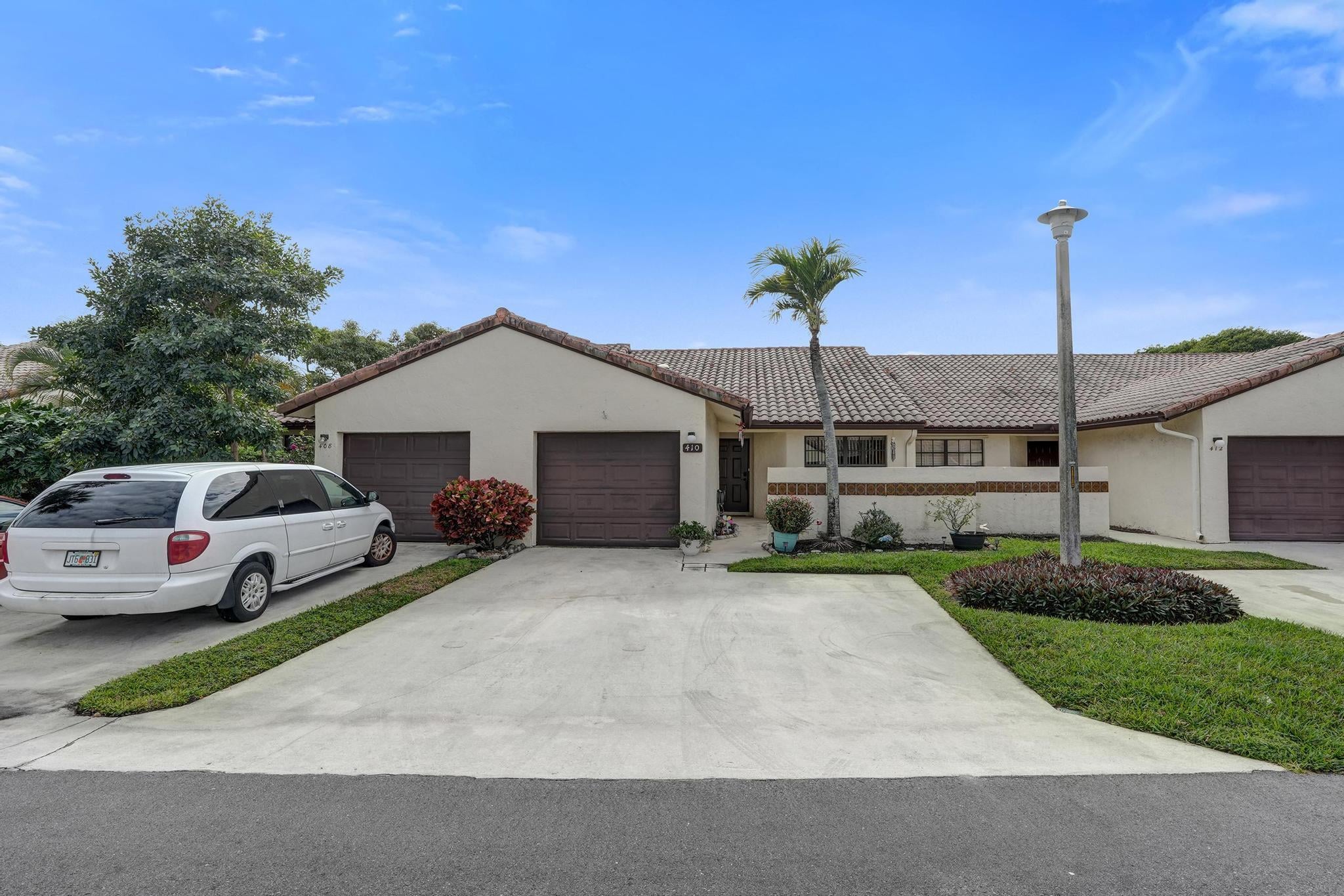 2BR – RES at 410 Buttonwood Place