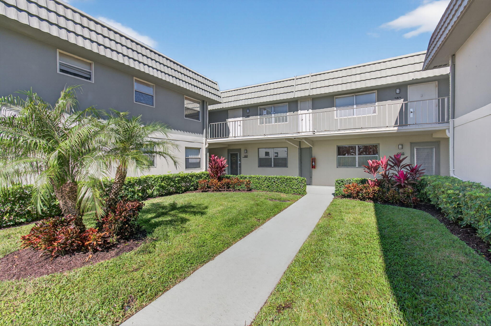 2BR – Condominium at 256 Flanders F