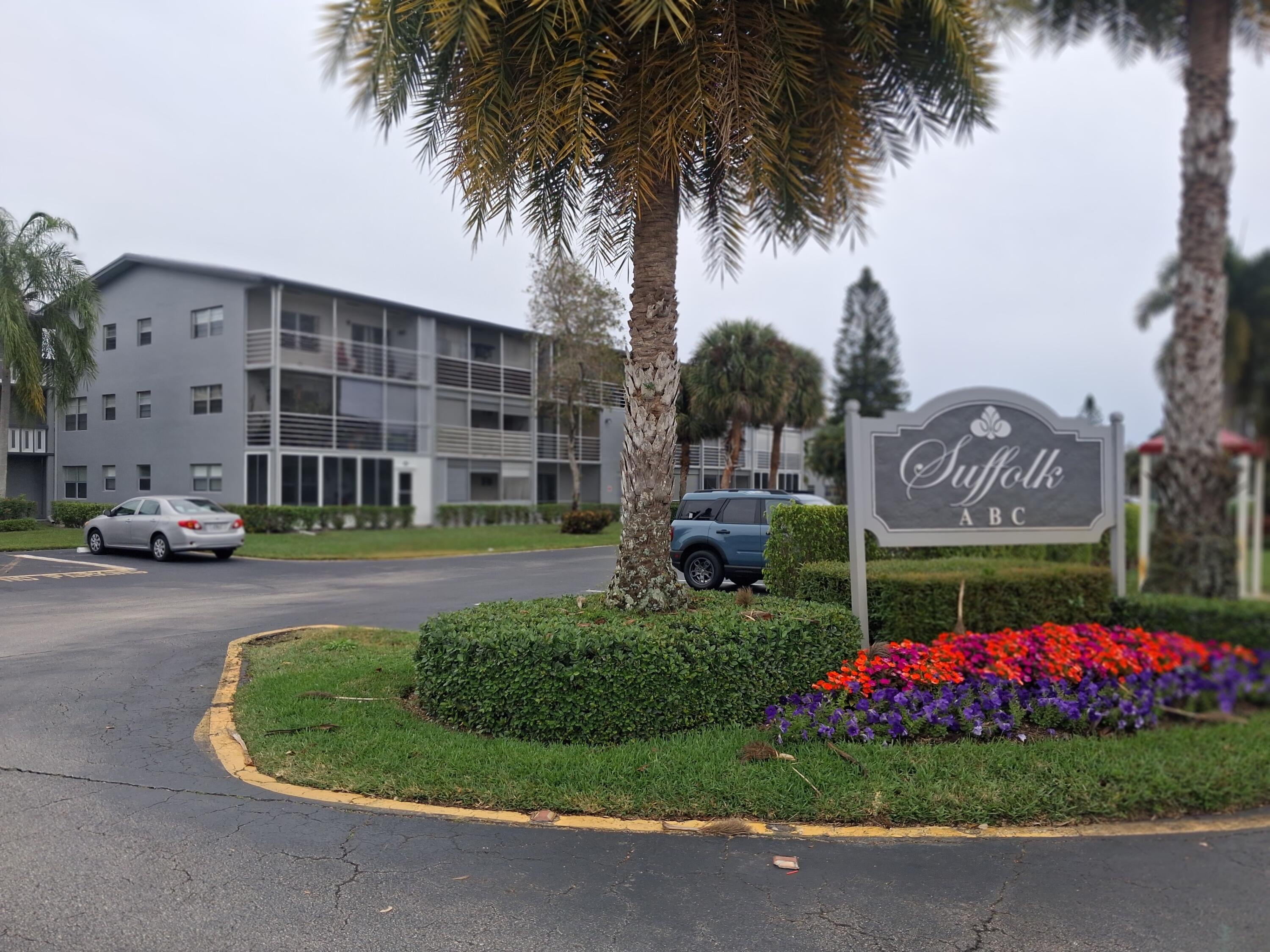 1BR – Condominium at 105 Suffolk C #105