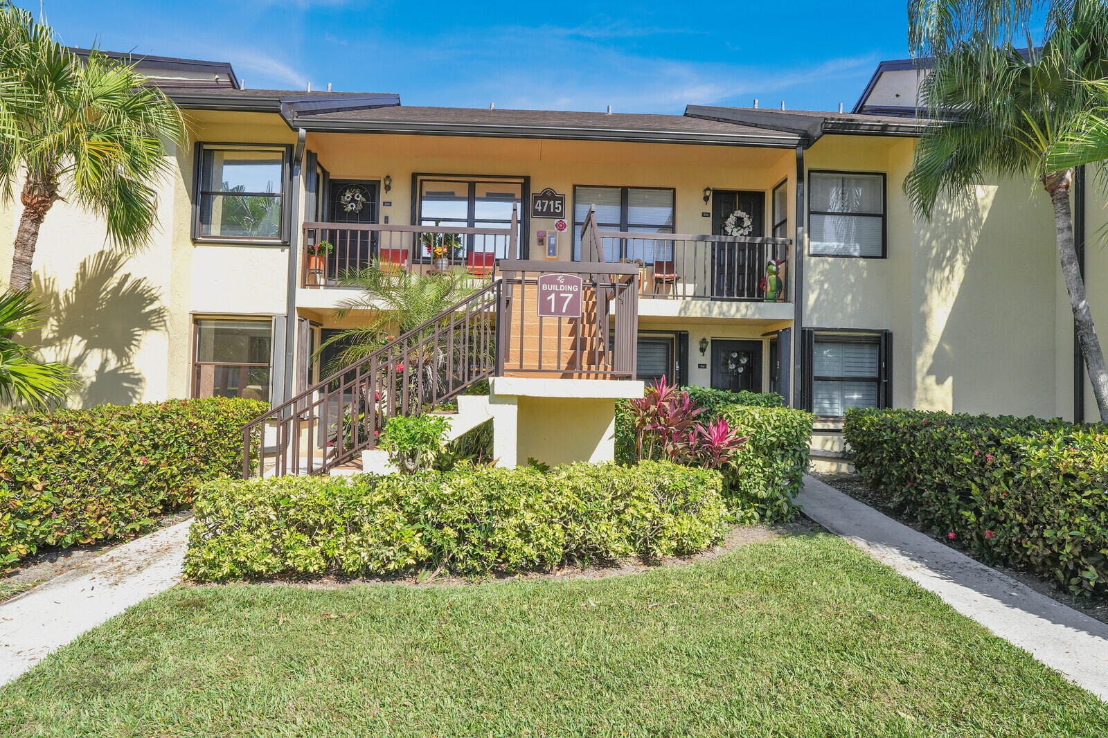2BR – Condominium at 4715 Lucerne Lakes Boulevard E #103