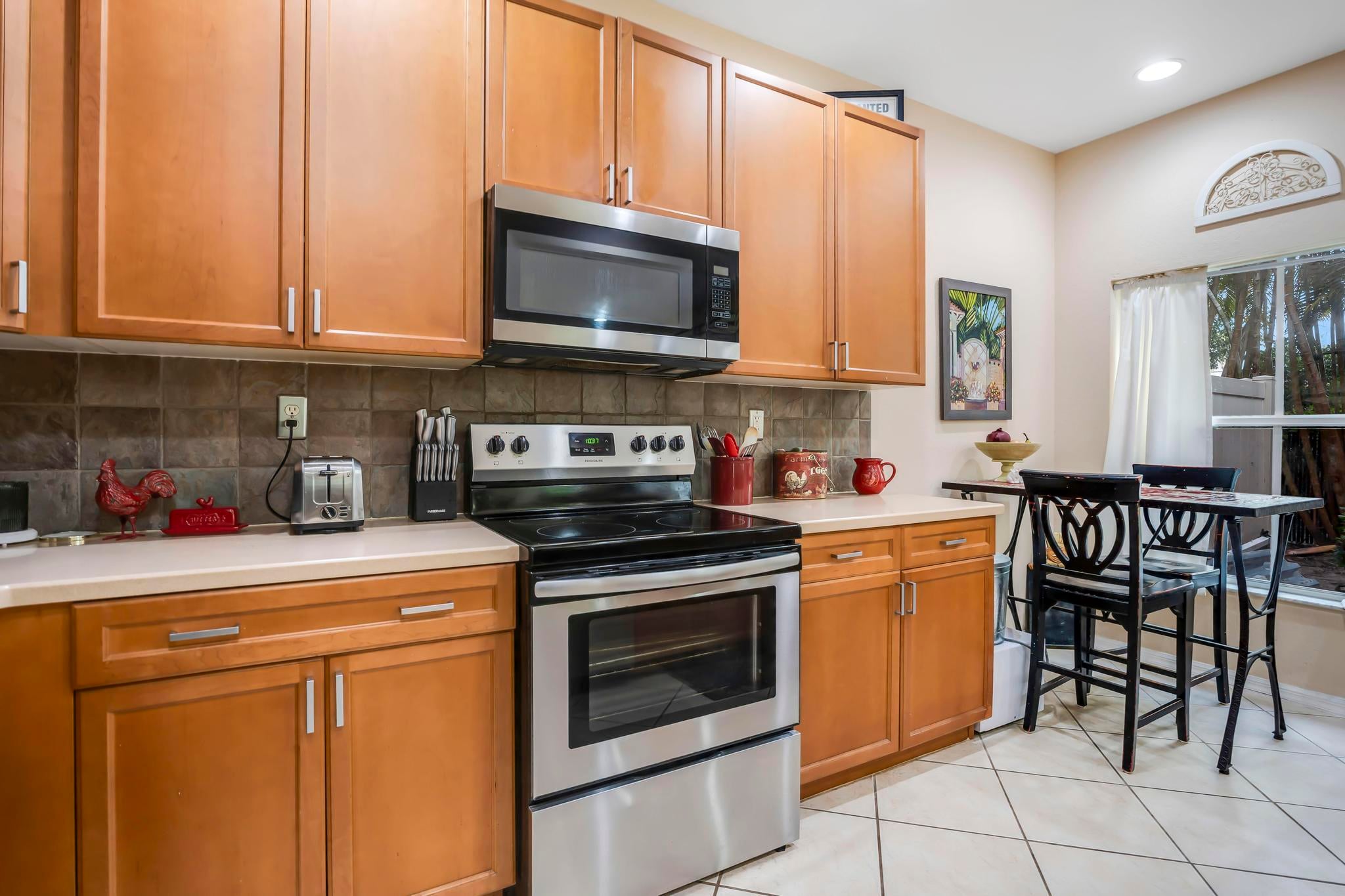 3BR – Townhouse at 183 Lake Monterey Circle