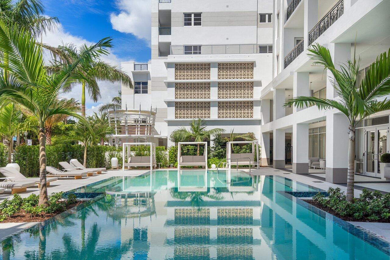 3BR – Condominium at 155 E Boca Raton Road #820