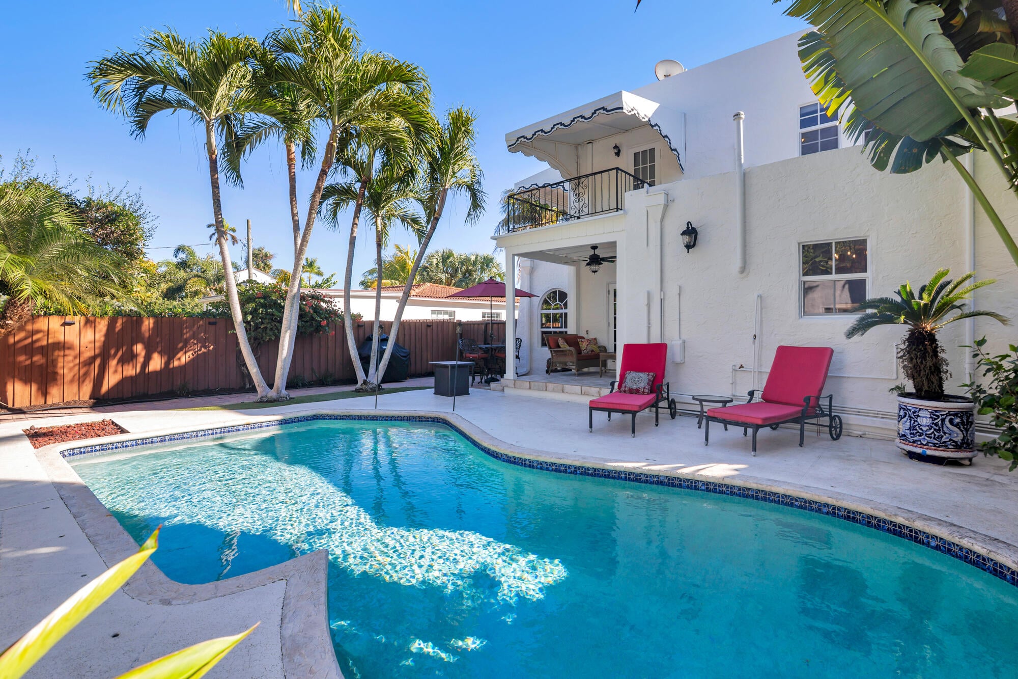 4BR – SingleFamilyResidence at 137 Edgewood Drive