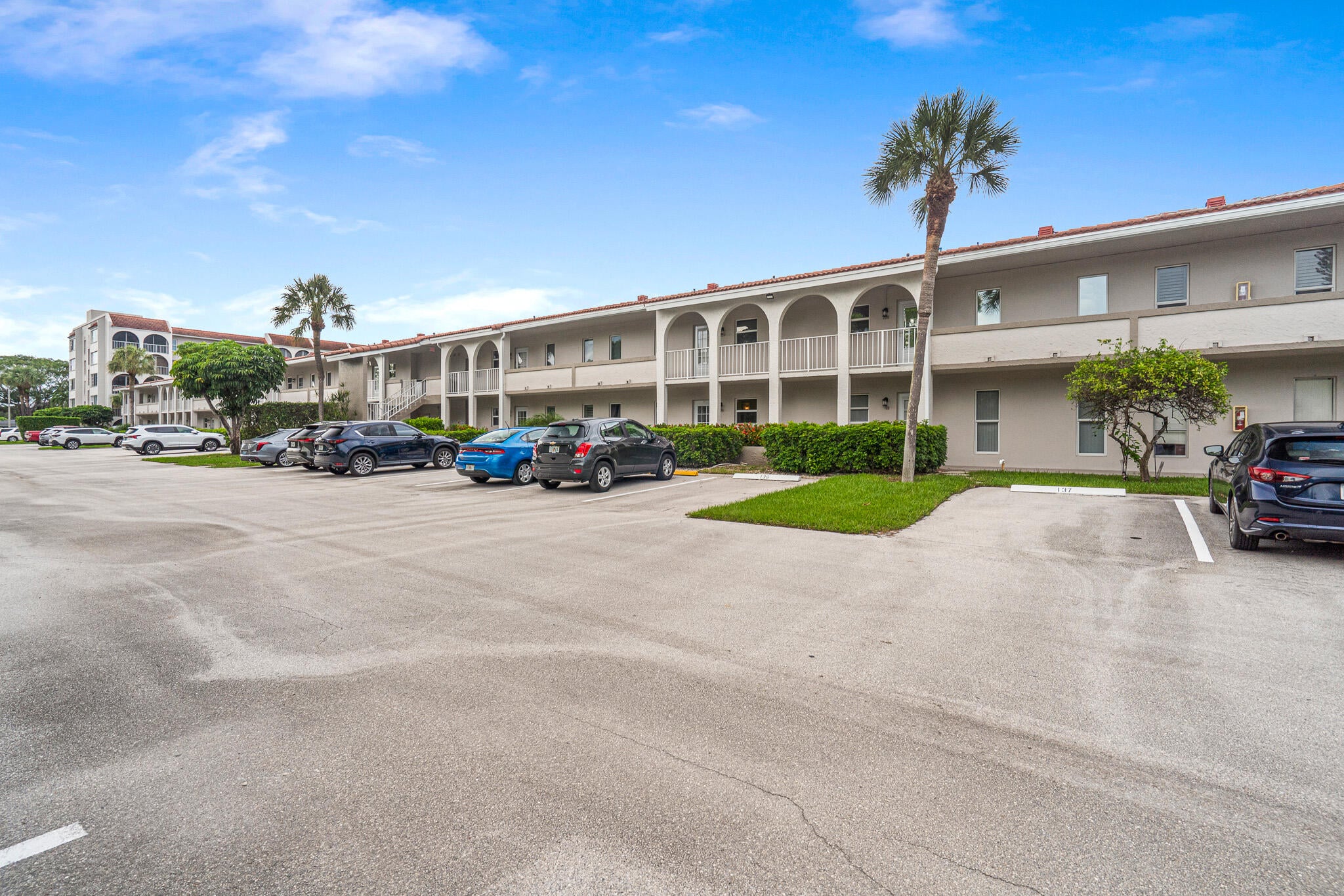 2BR – Condominium at 250 NE 20th Street #1290