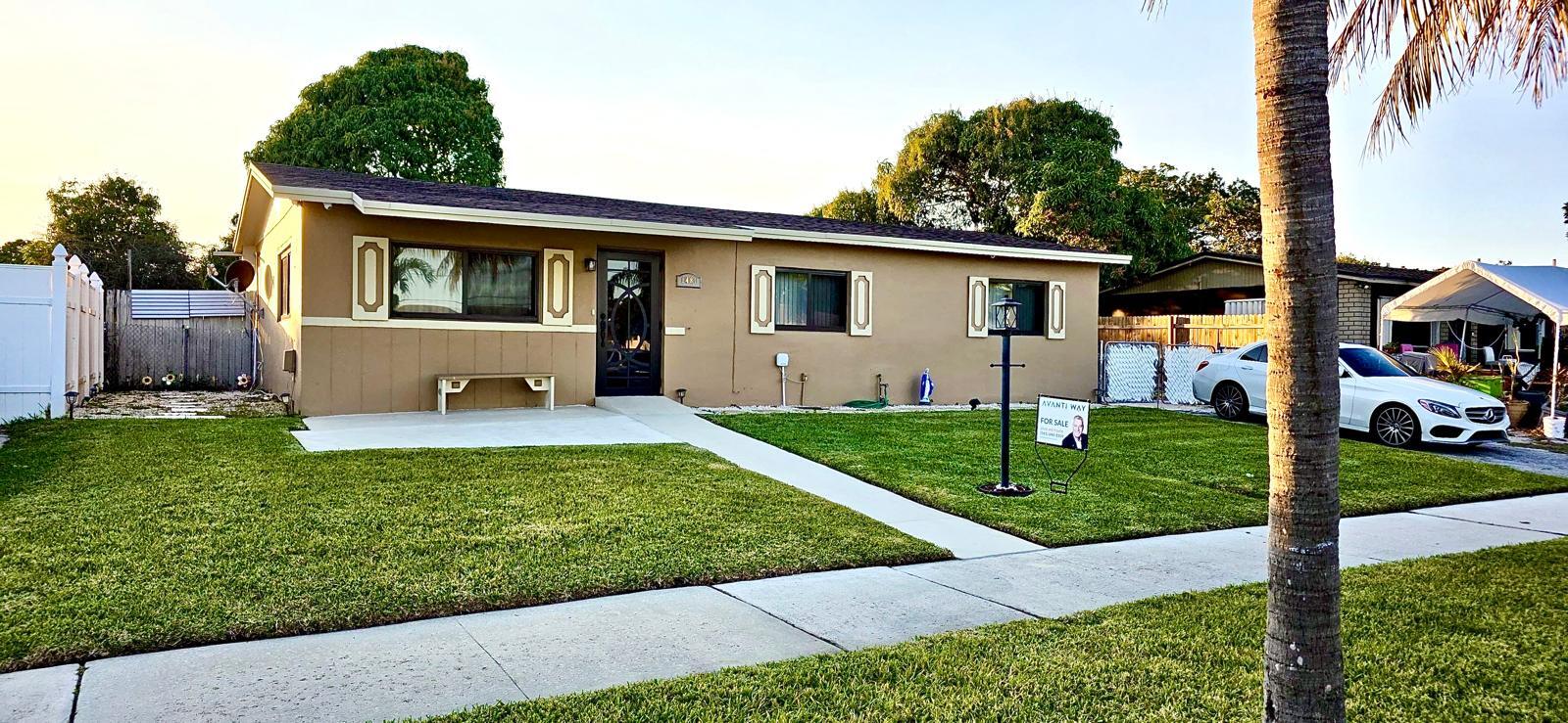 3BR – SingleFamilyResidence at 1481 SW 7th Terrace