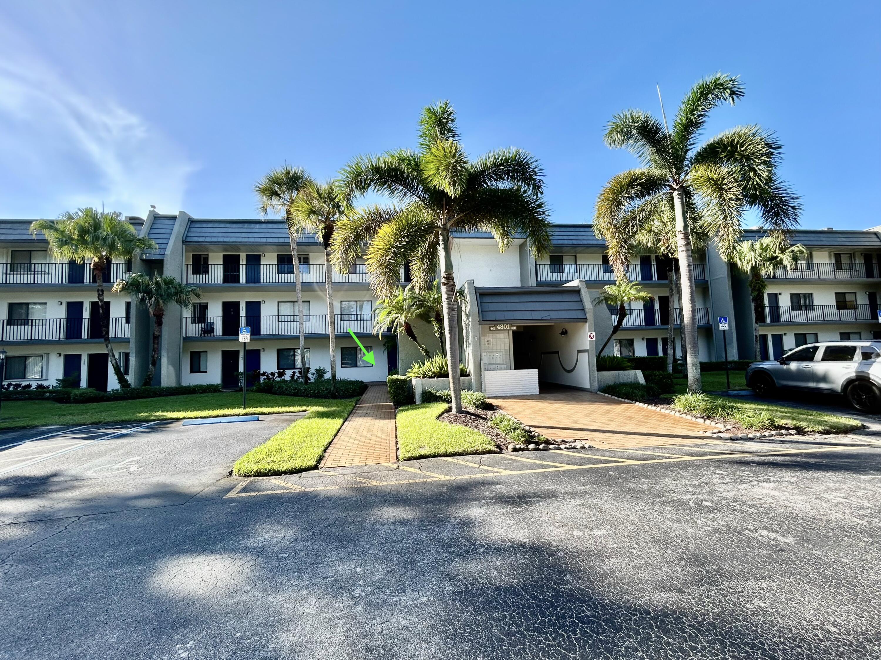 2BR – Condominium at 4801 Esedra Court #104