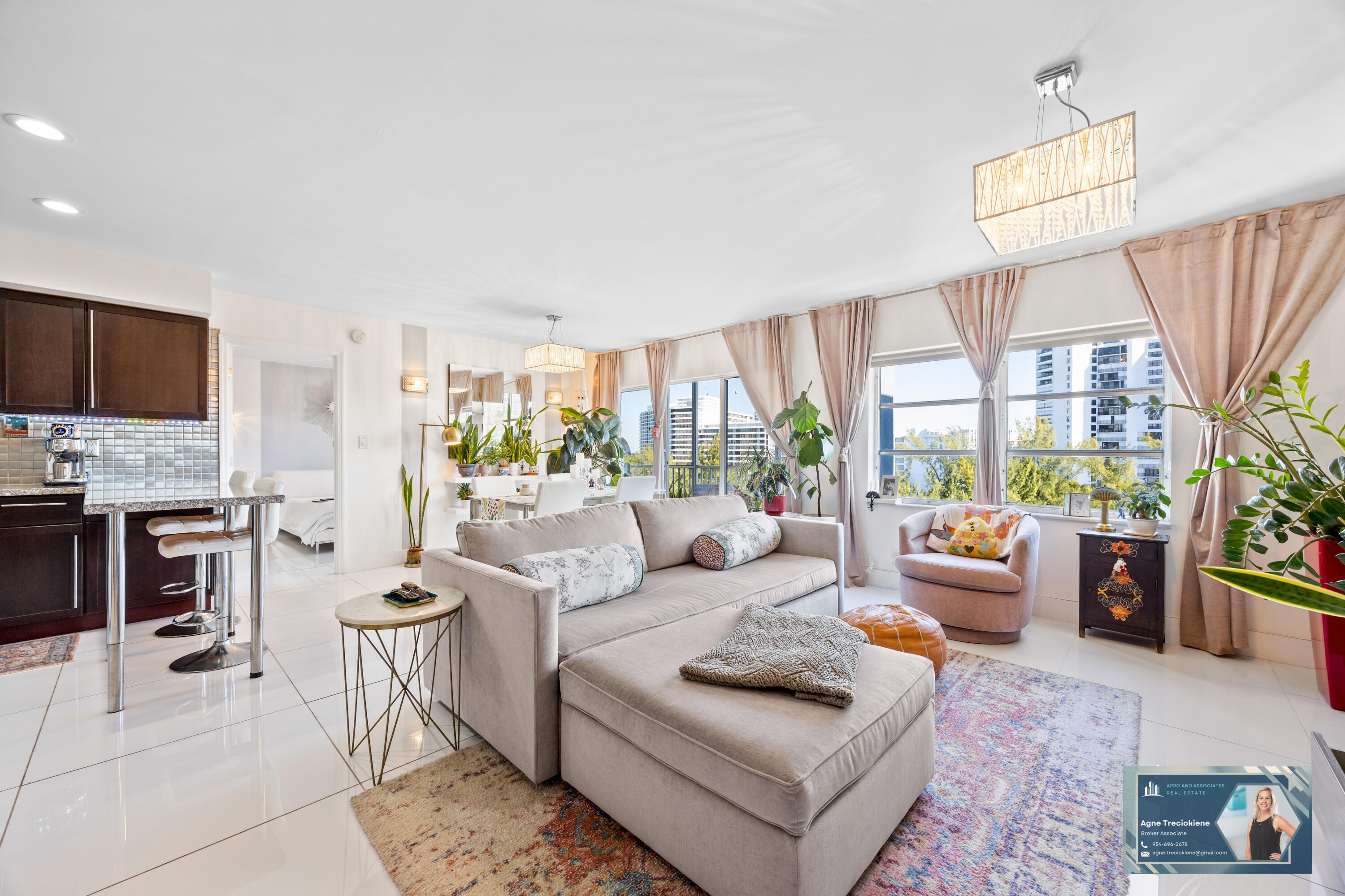 1BR – Condominium at 300 Diplomat Parkway #812