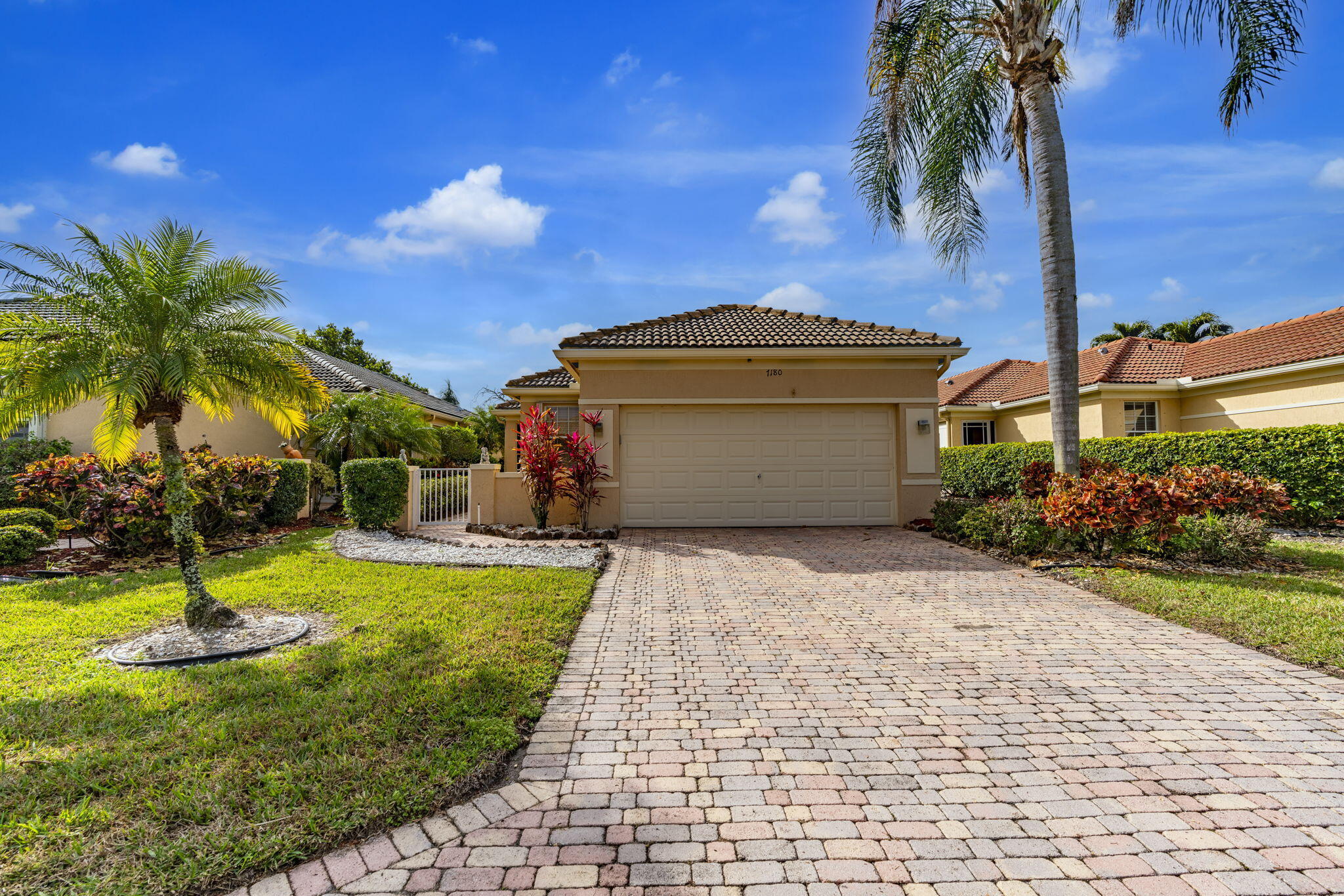 3BR – SingleFamilyResidence at 7180 Cataluna Circle