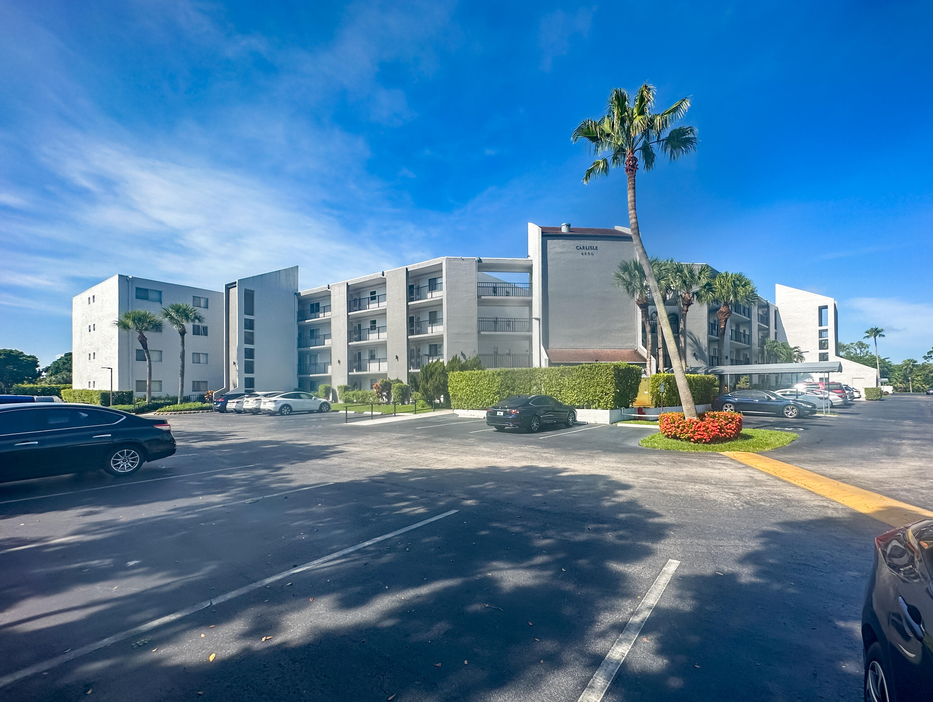 2BR – Condominium at 6850 10th Avenue N #206