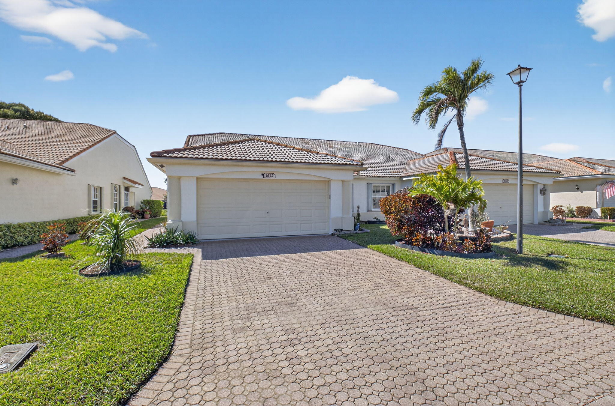 3BR – RES at 6112 Caladium Road