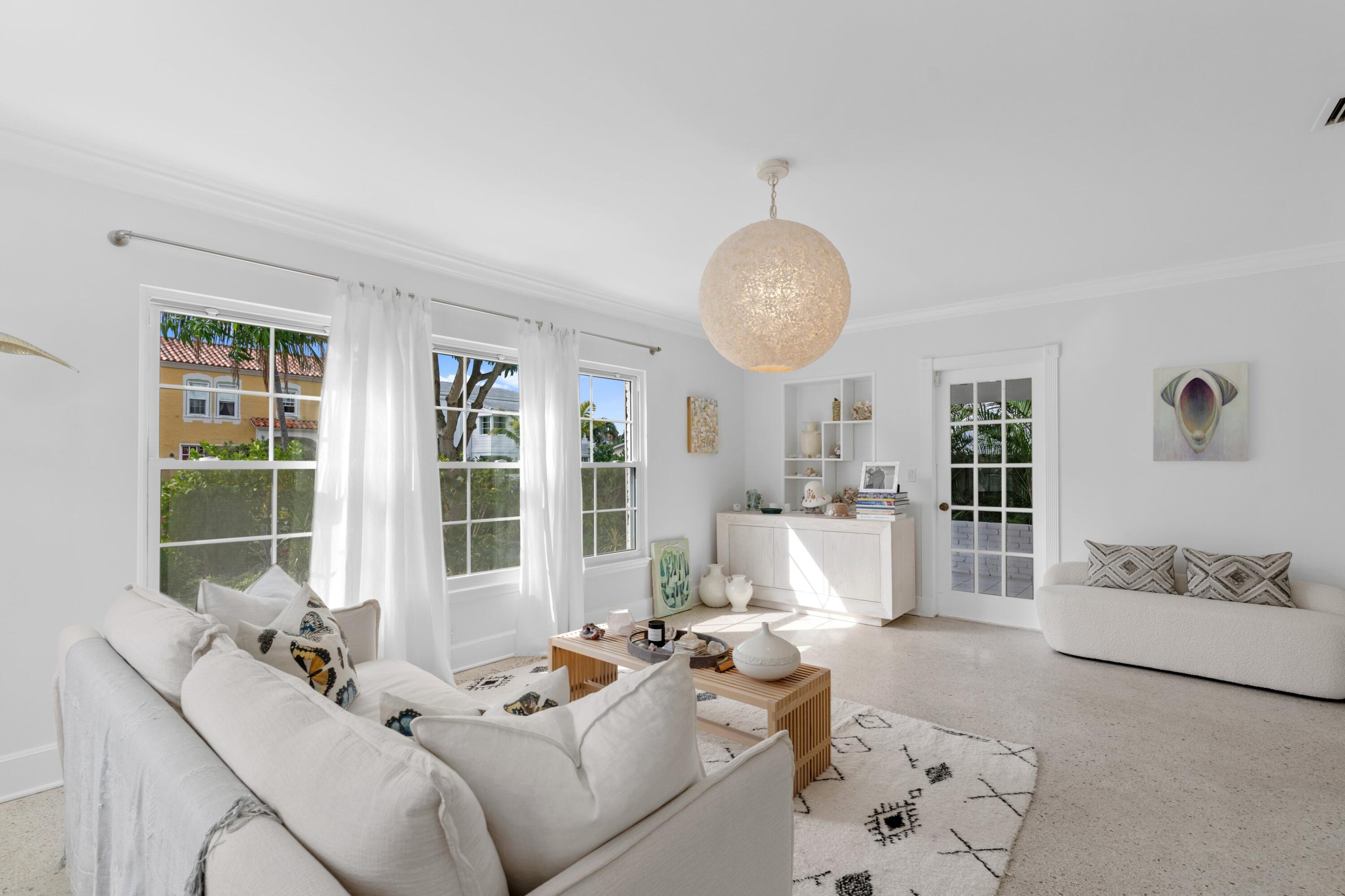 4BR – SingleFamilyResidence at 143 Greymon Drive