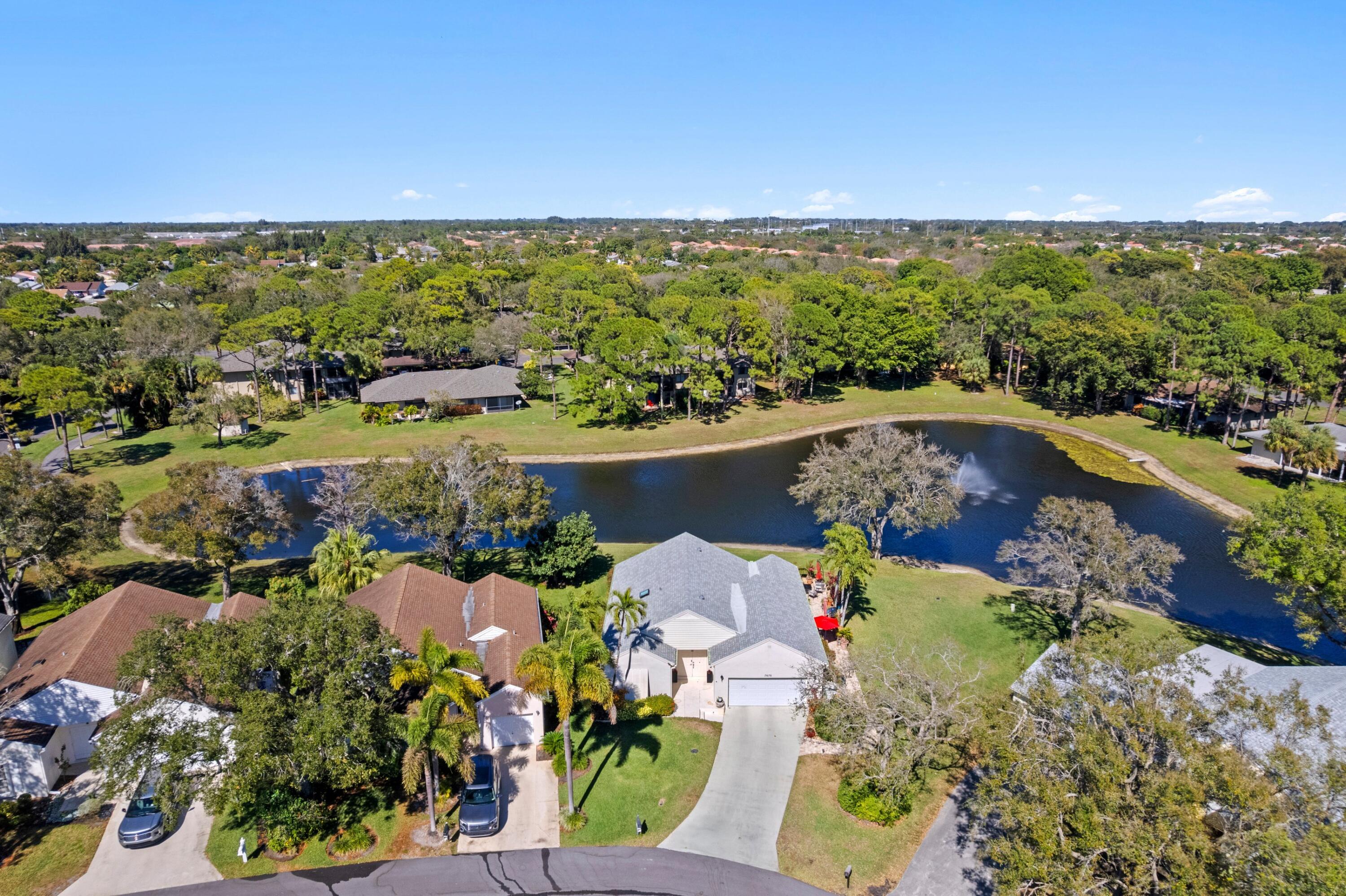 2BR – SingleFamilyResidence at 7676 Kings Ride