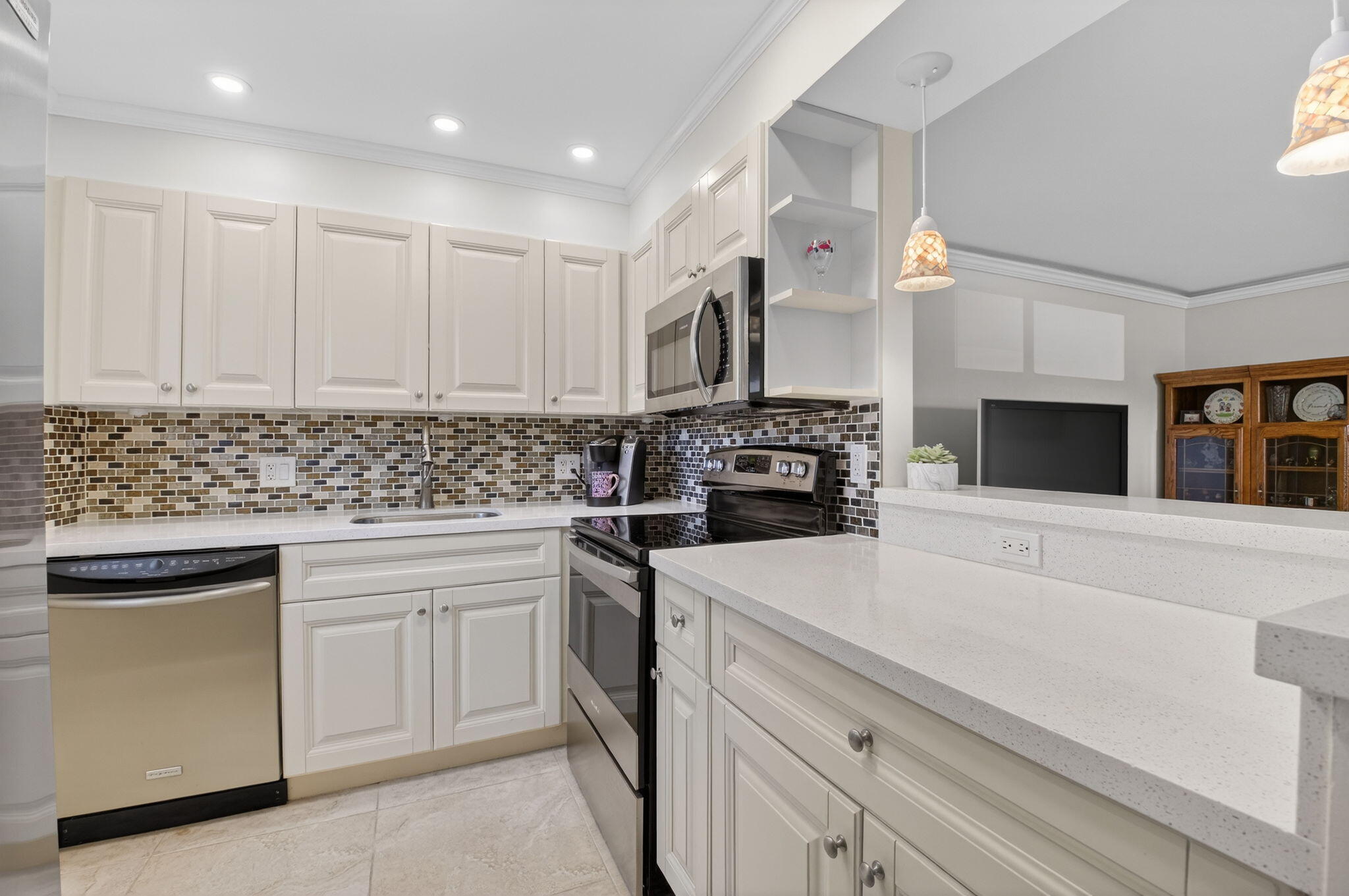 2BR – Condominium at 205 Flanders E