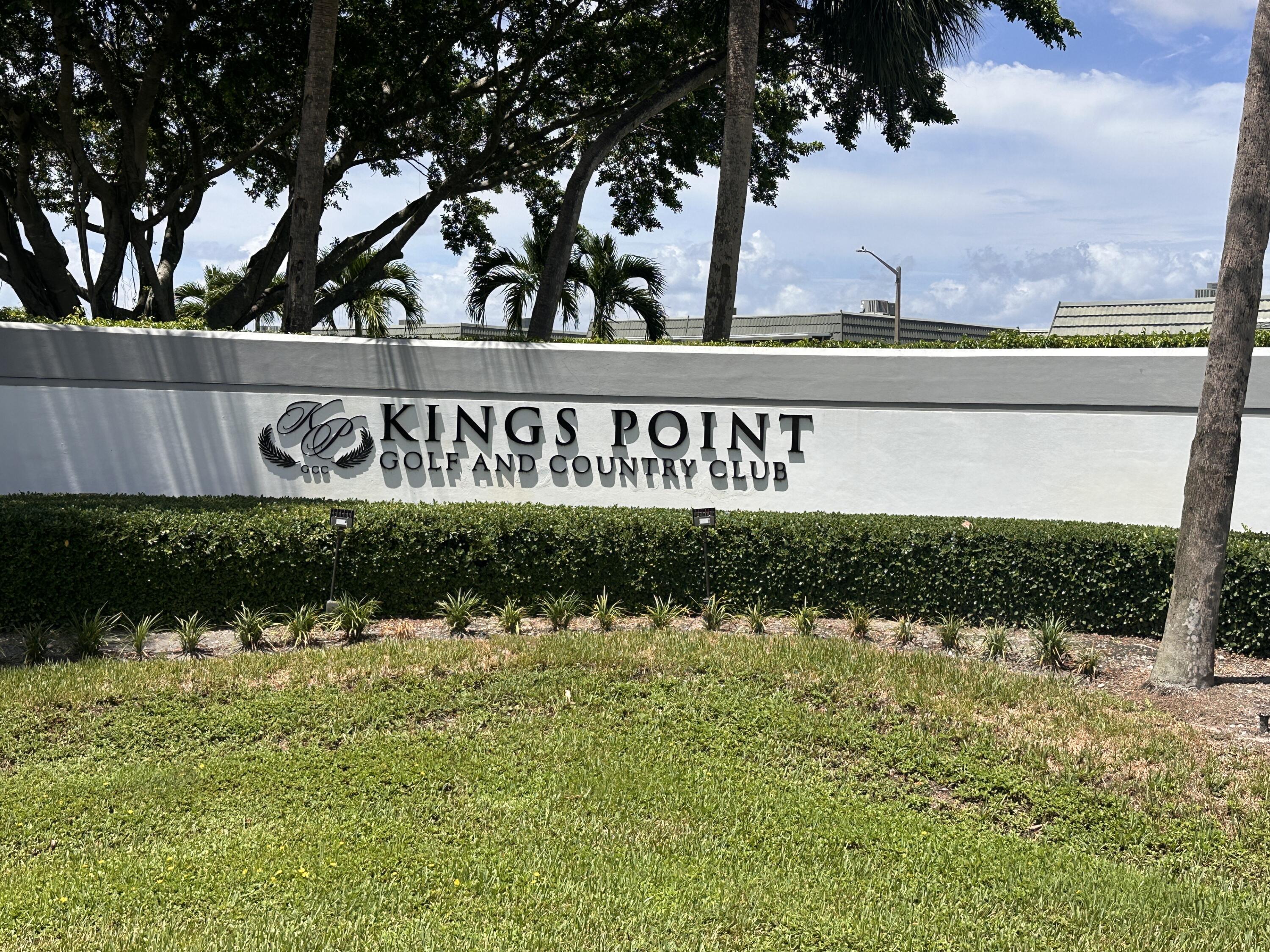 2BR – Condominium at 750 Burgundy P