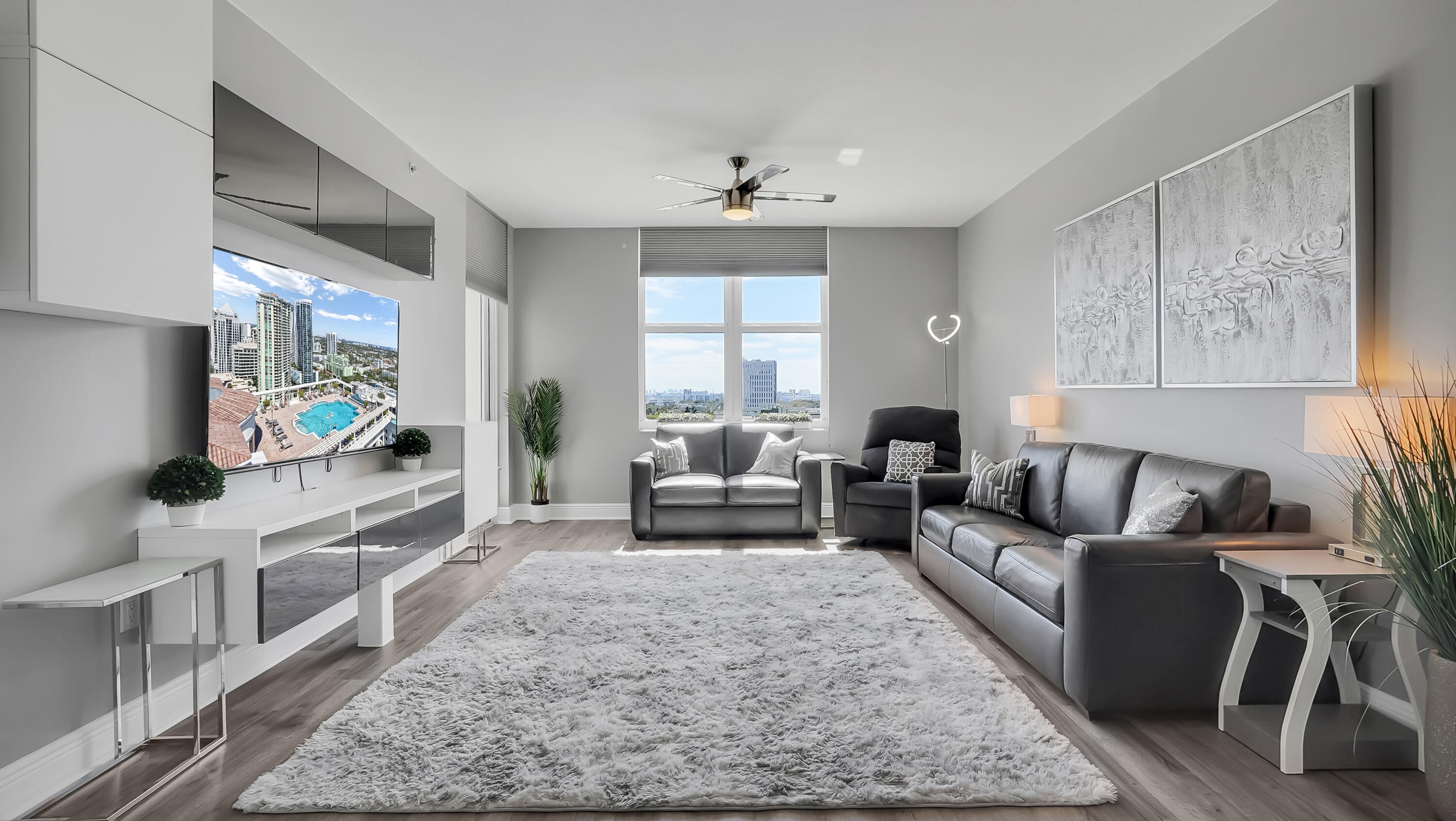 2BR – Condominium at 511 SE 5th Avenue #908