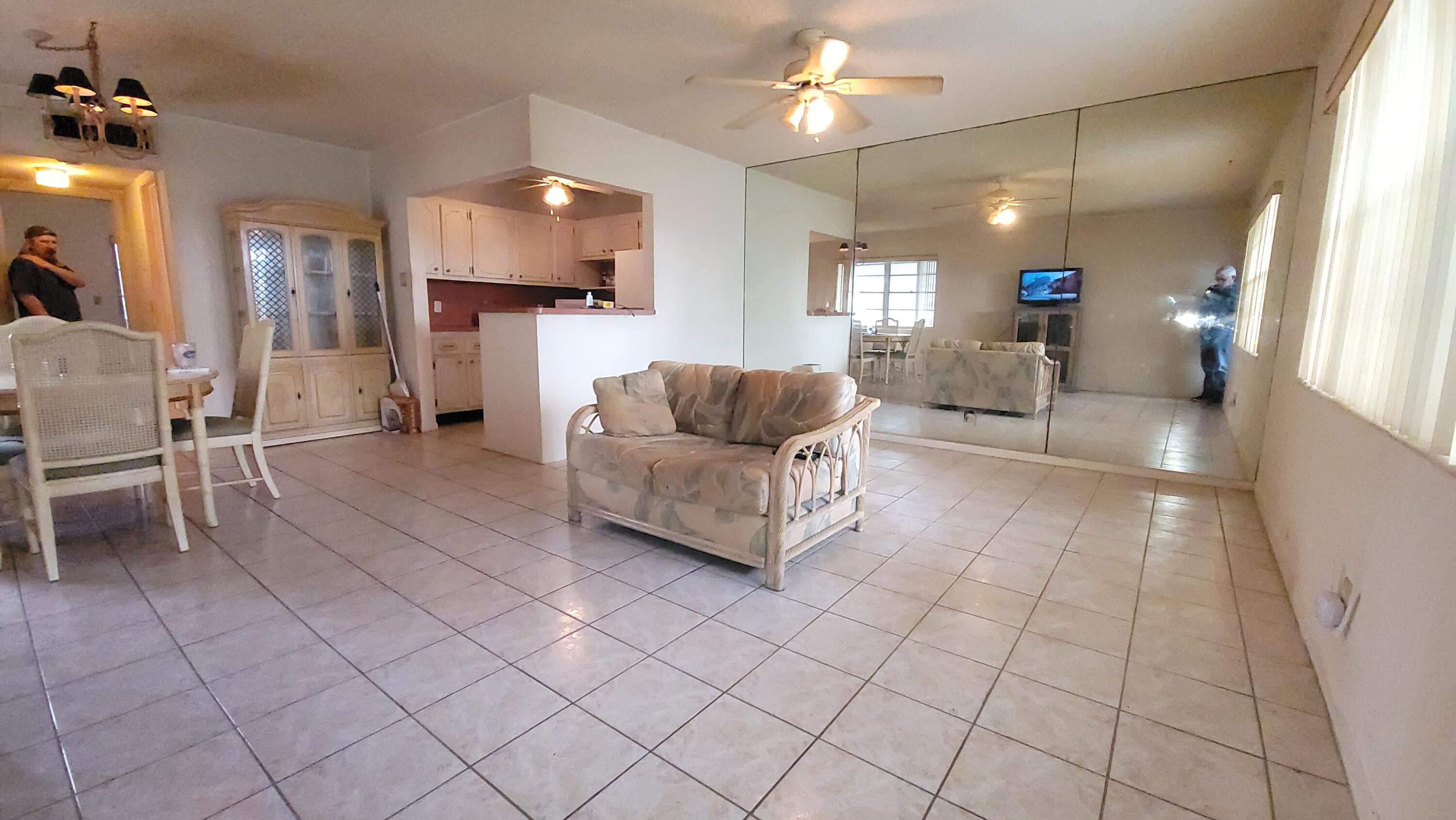 1BR – Condominium at 21 Norwich A