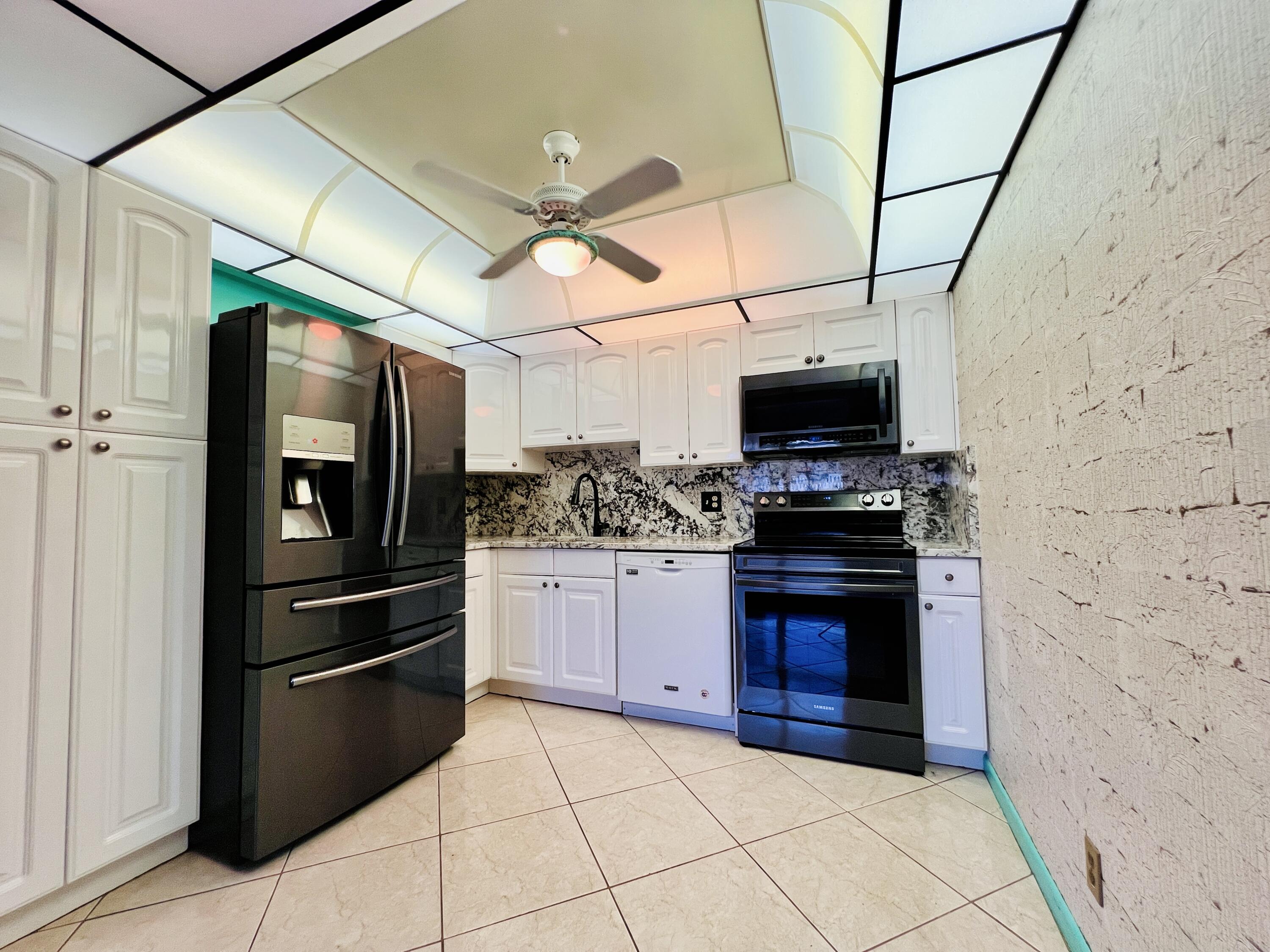 2BR – Condominium at 110 Wellington B