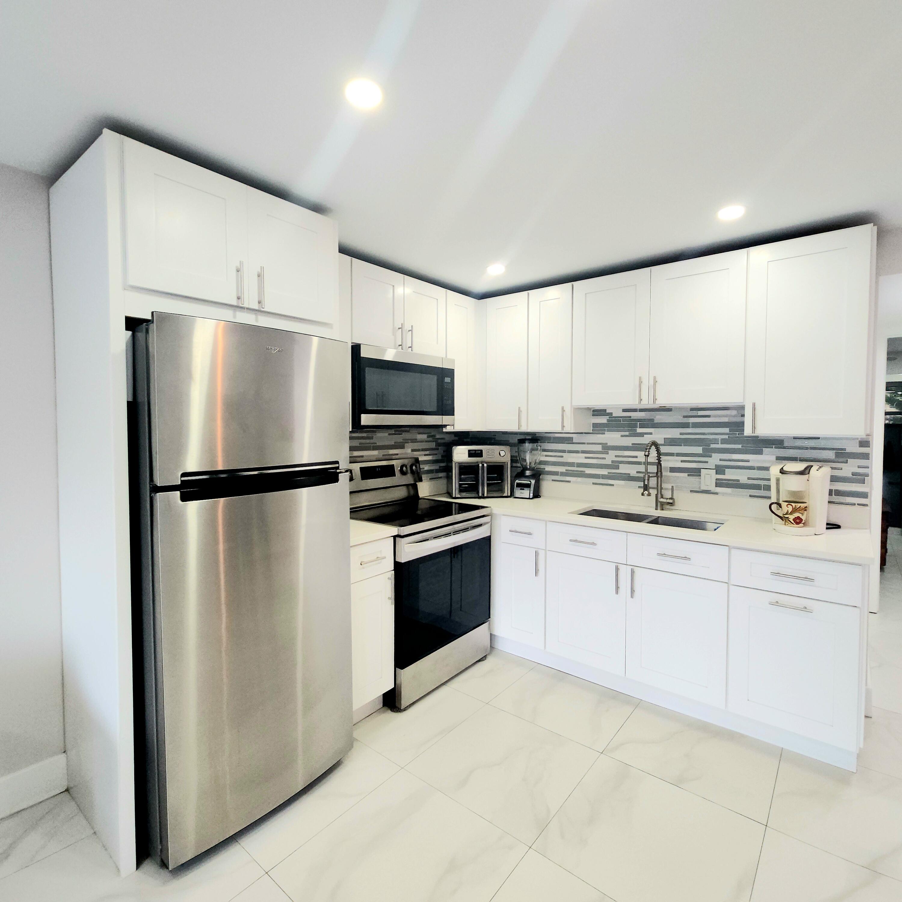 1BR – Condominium at 167 Sussex I