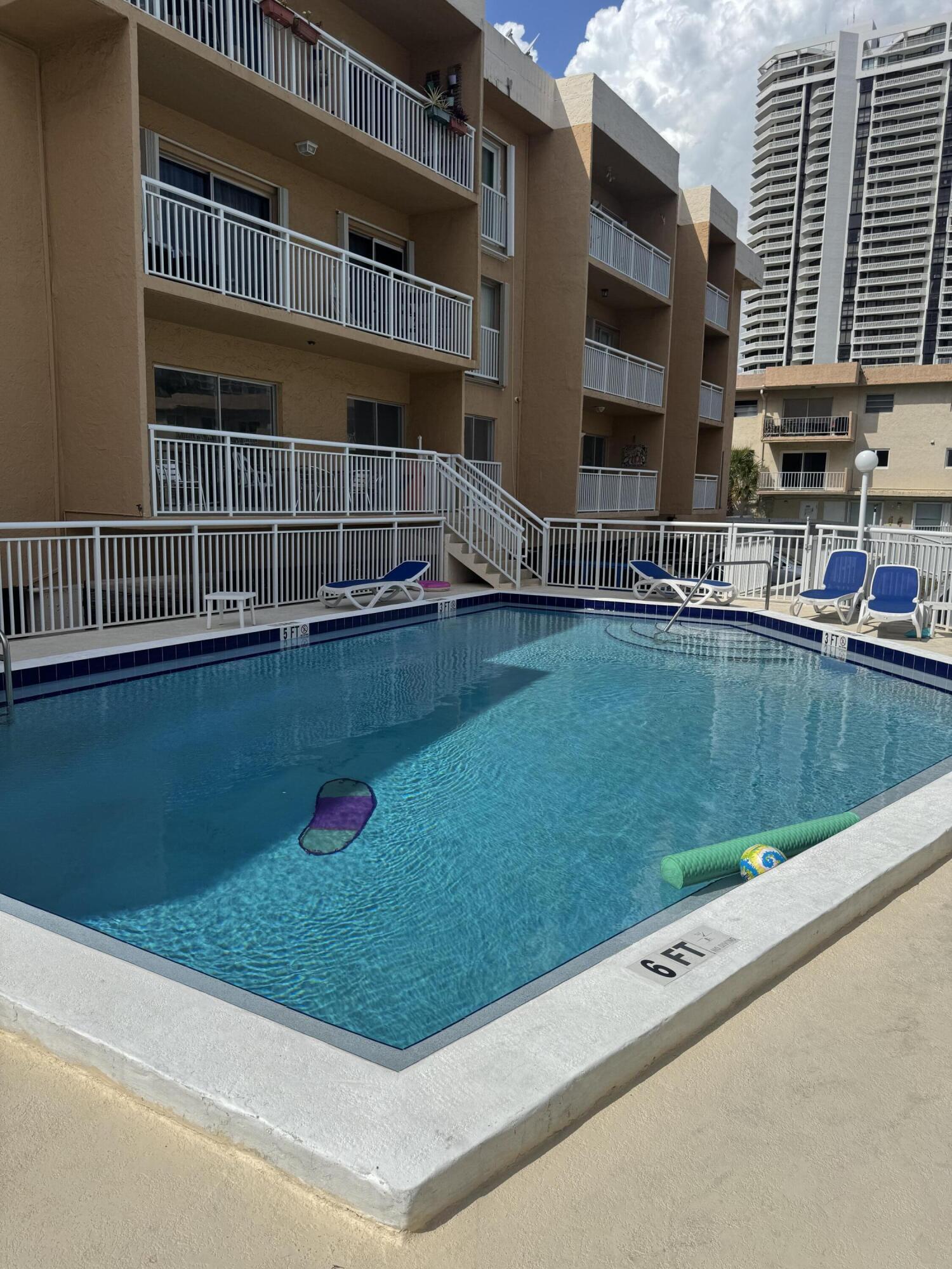 2BR – Condominium at 17051 NE 35th Avenue #307