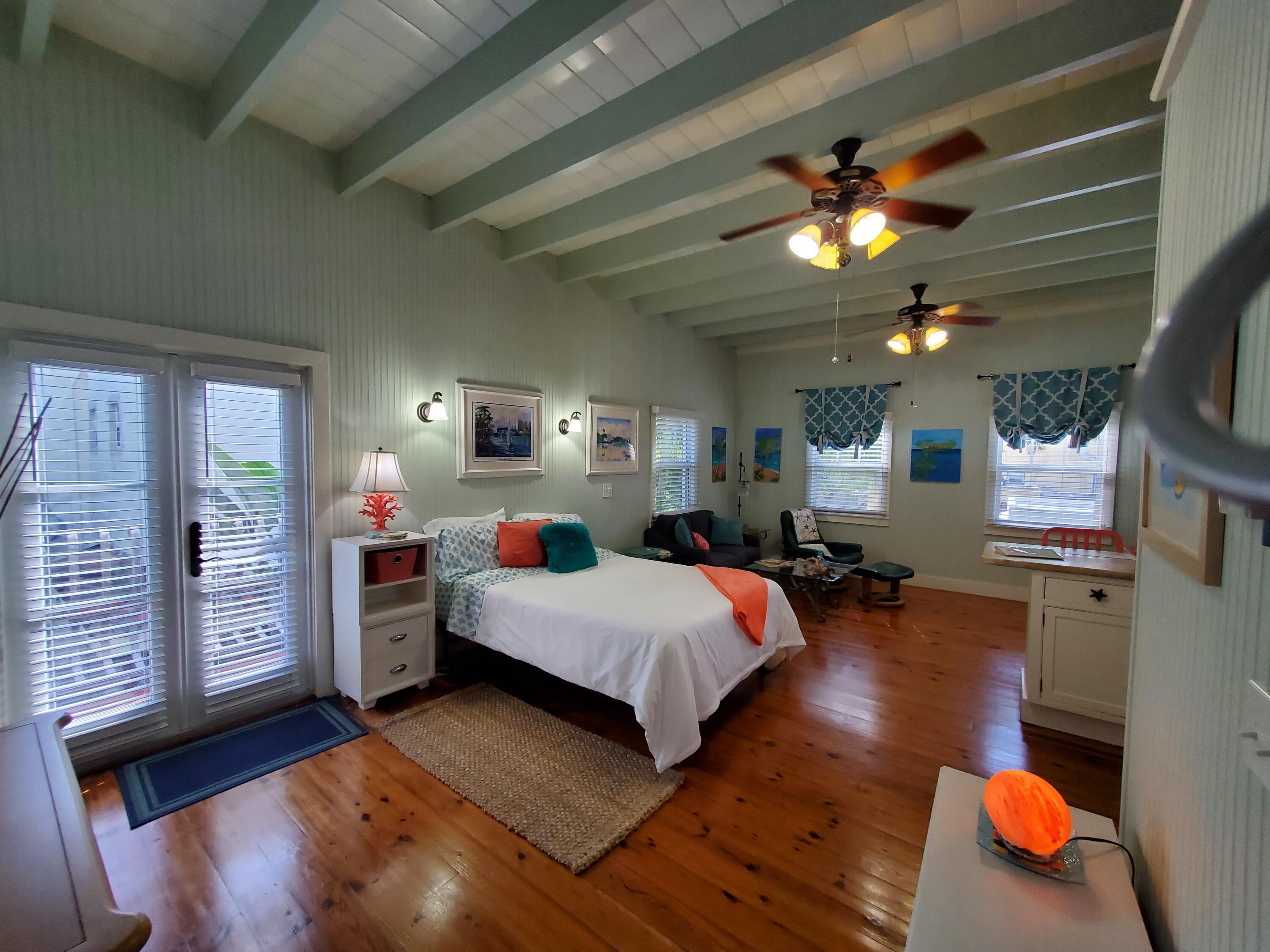1BR – Apartment at 226 NE 1st Avenue #Key Lime Suite