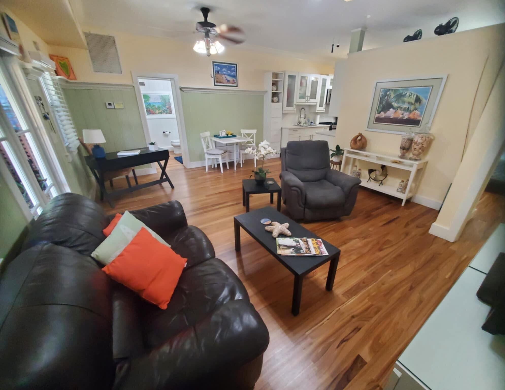 1BR – Apartment at 226 NE 1st Avenue #Coco Palm Ste