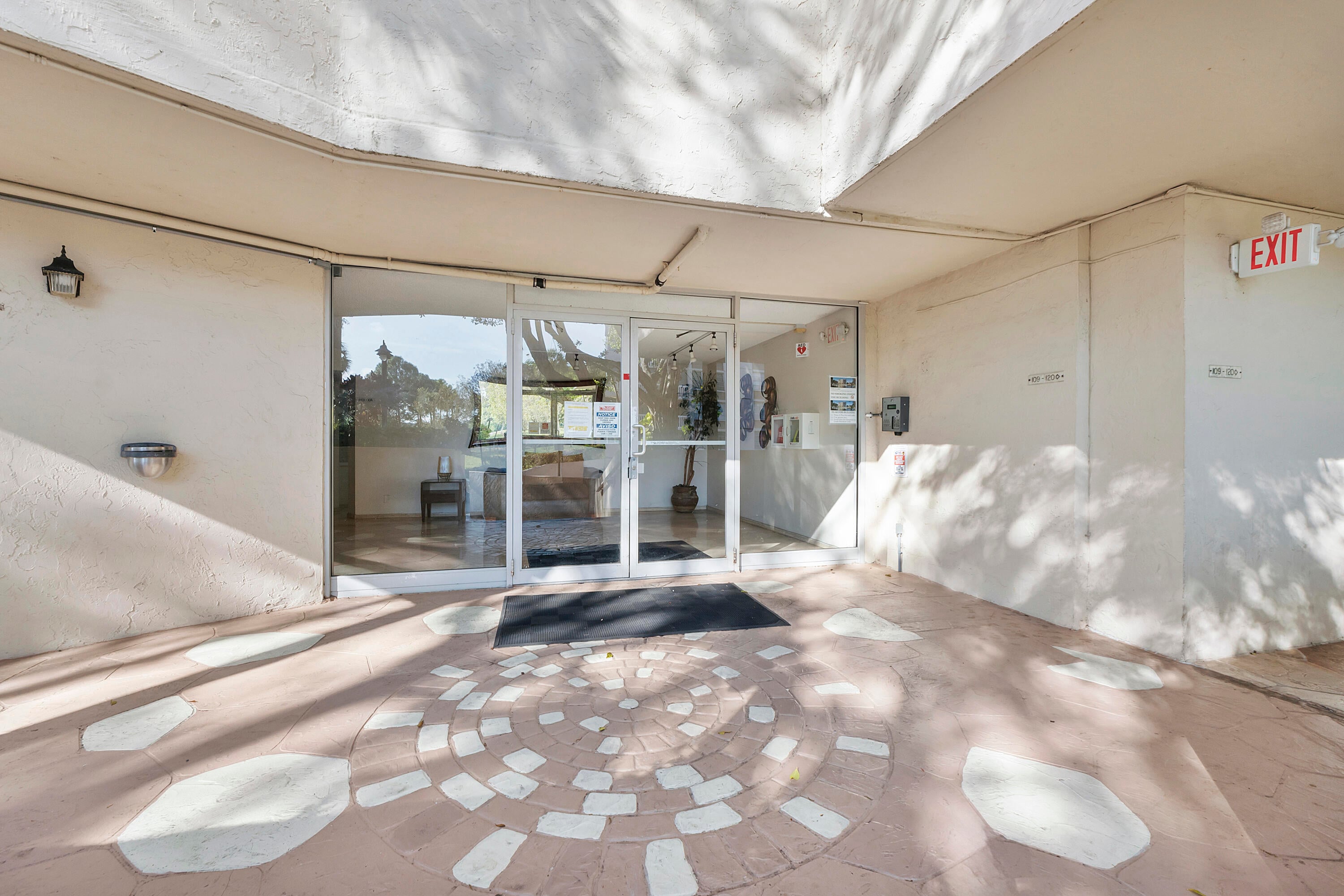 3BR – Condominium at 7001 Environ Boulevard #401